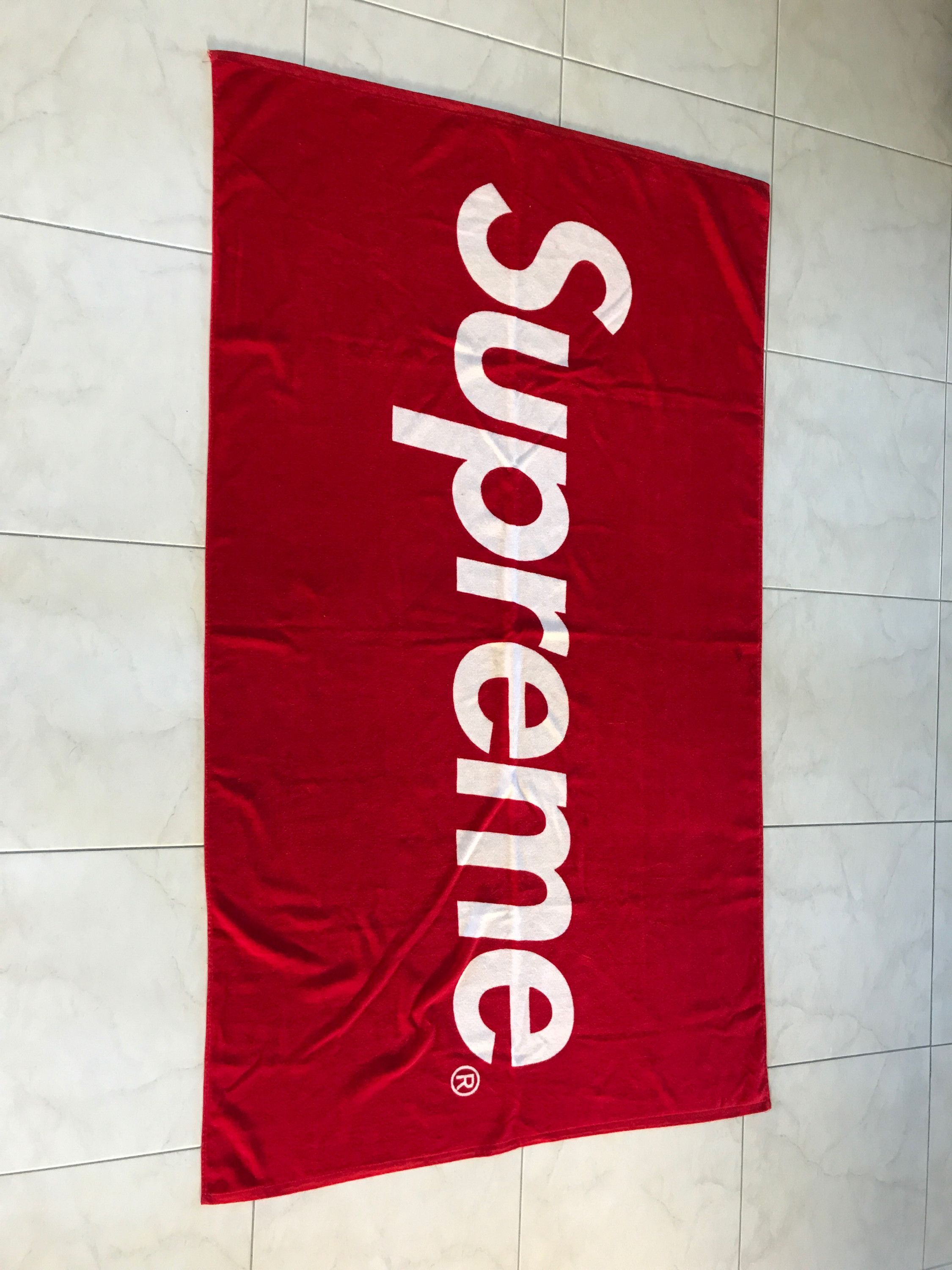 Supreme Beach Towel Size ONE SIZE - 2 Thumbnail