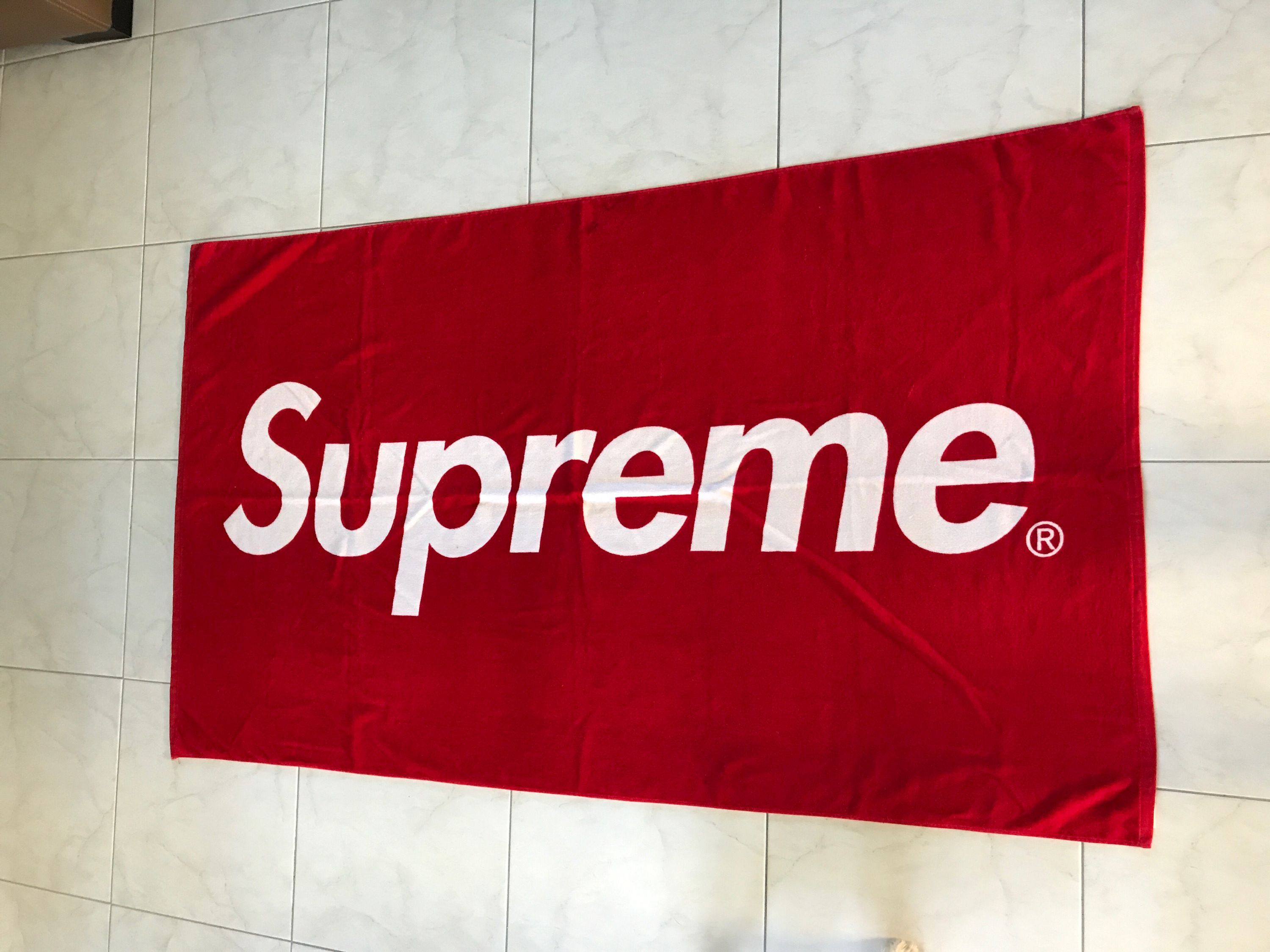 Supreme Beach Towel Size ONE SIZE - 1 Thumbnail