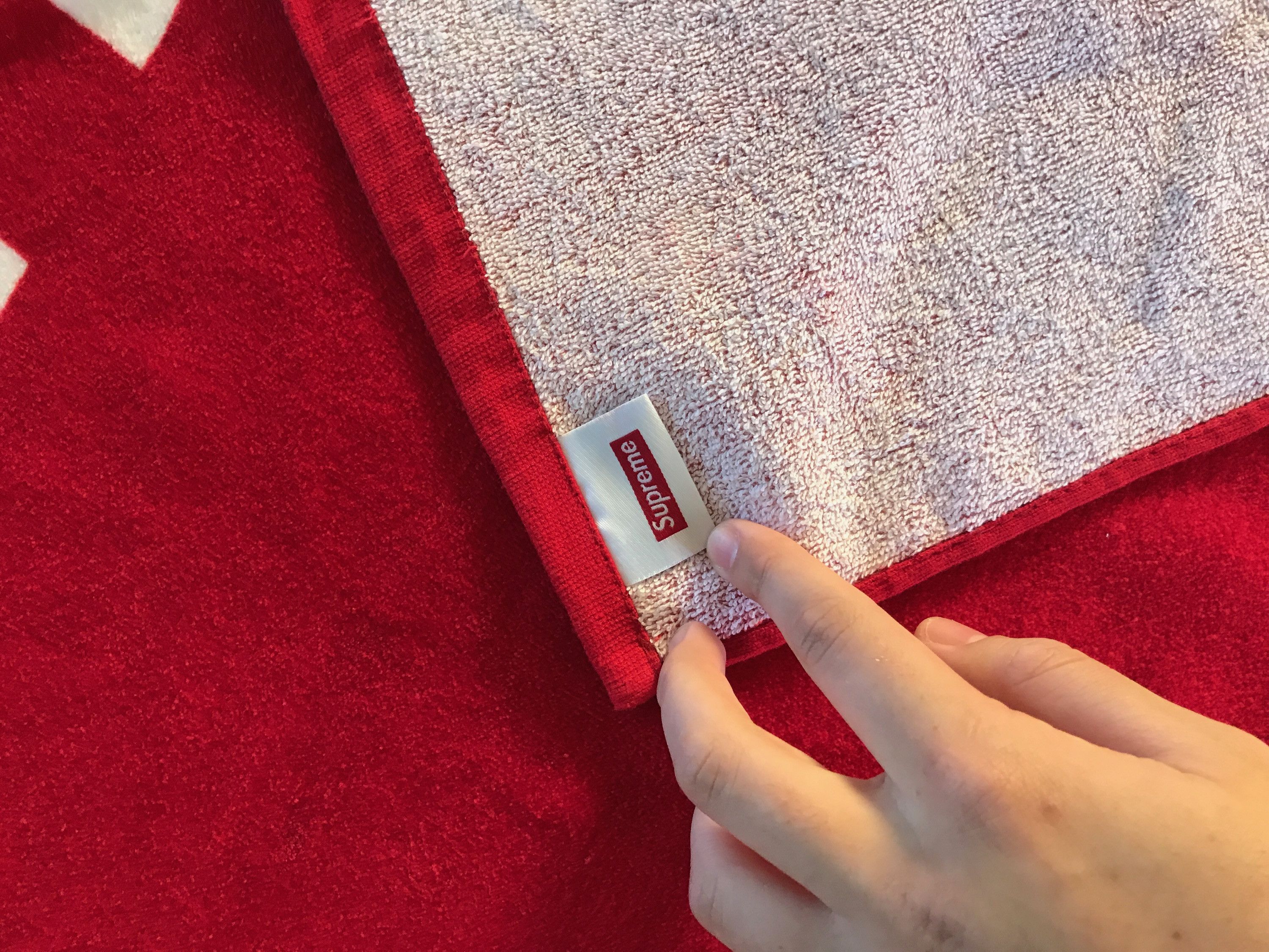 Supreme Beach Towel Size ONE SIZE - 3 Thumbnail