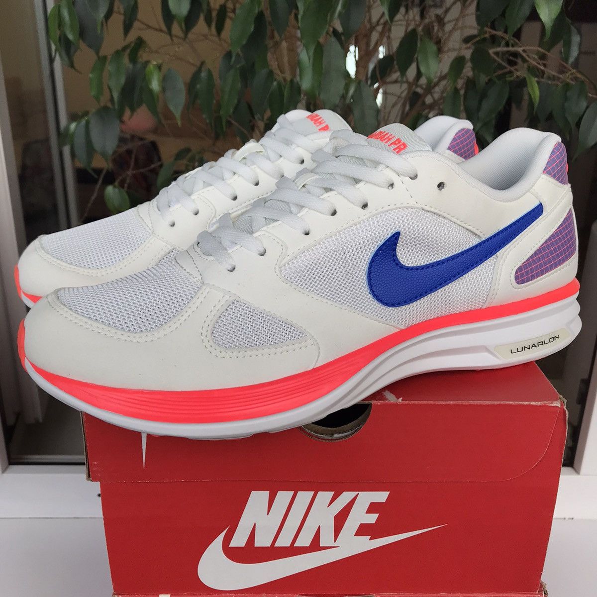 Nike Nike Air Mariah 2014 Size US 10.5 / EU 43-44 - 10 Thumbnail