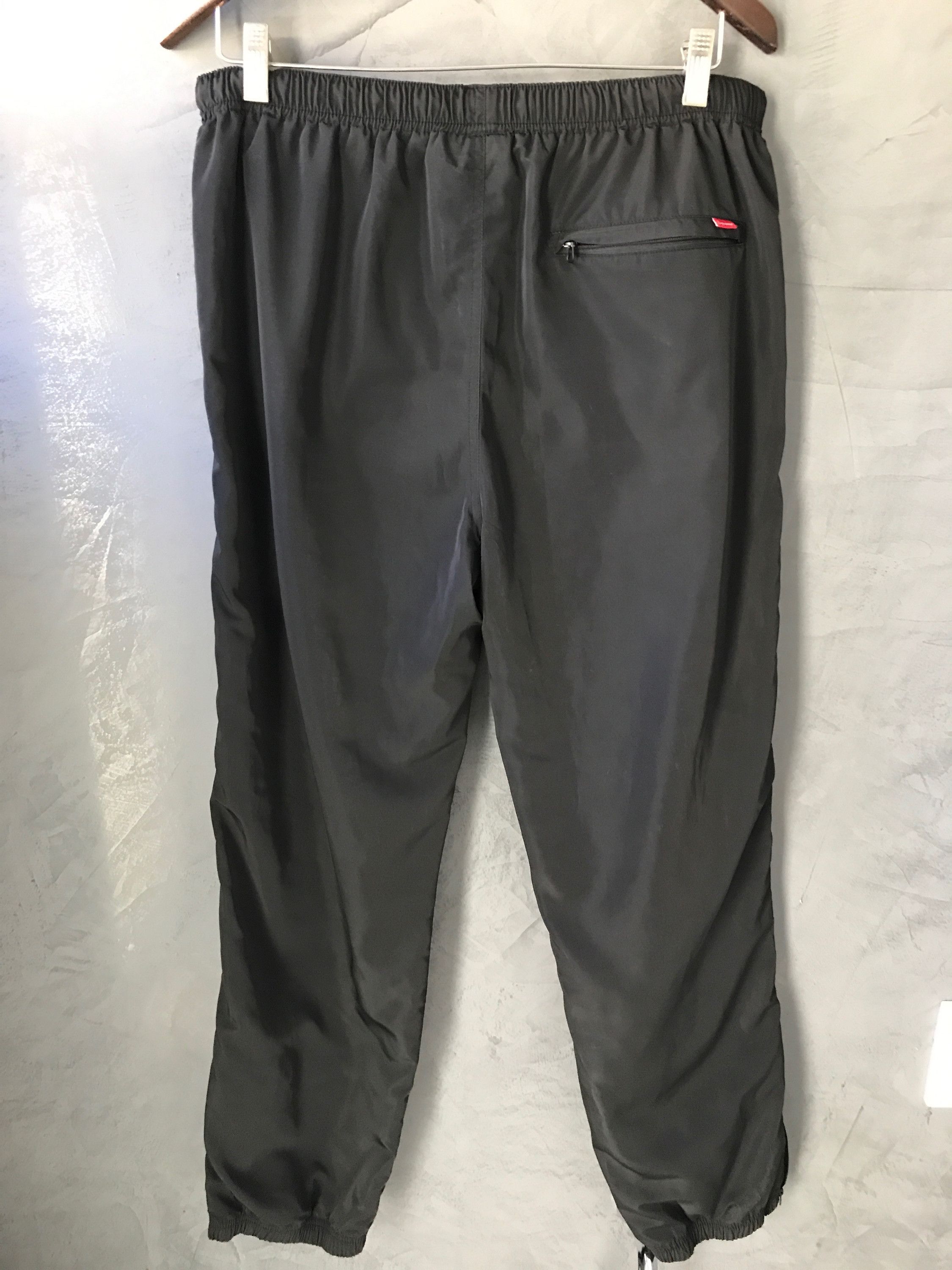 Supreme Track Pant Size US 34 / EU 50 - 2 Thumbnail