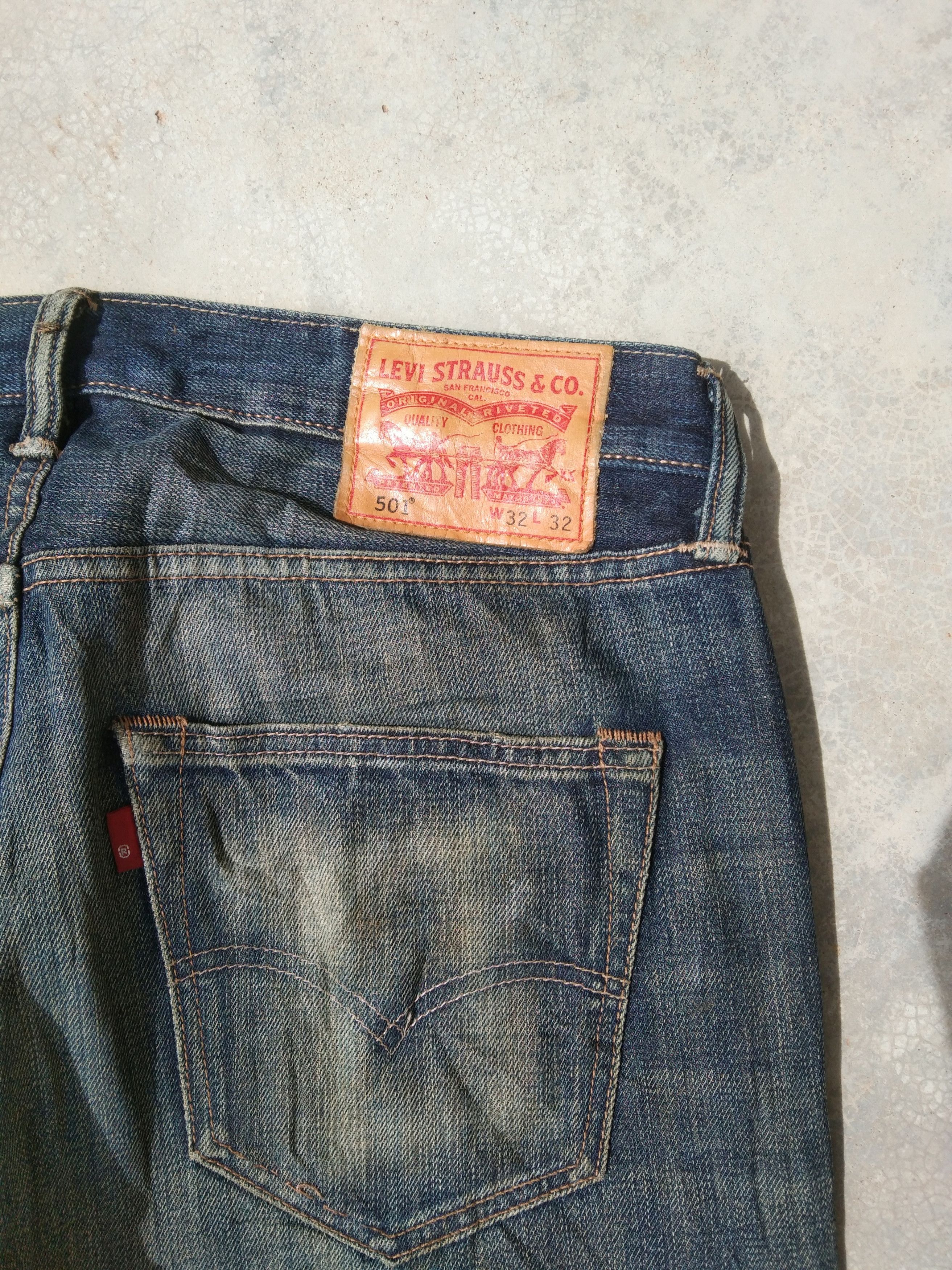 Levi's Vintage Levi's 501 Rusty Wash Distressed Jeans 32x30 Size US 32 / EU 48 - 4 Thumbnail