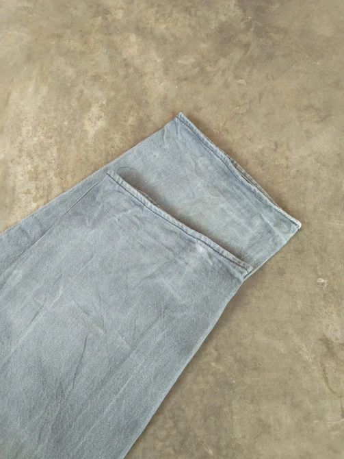 Levi's Vintage Levi's 501 Grey Straight Leg Jeans 38x32 Size US 38 / EU 54 - 4 Thumbnail