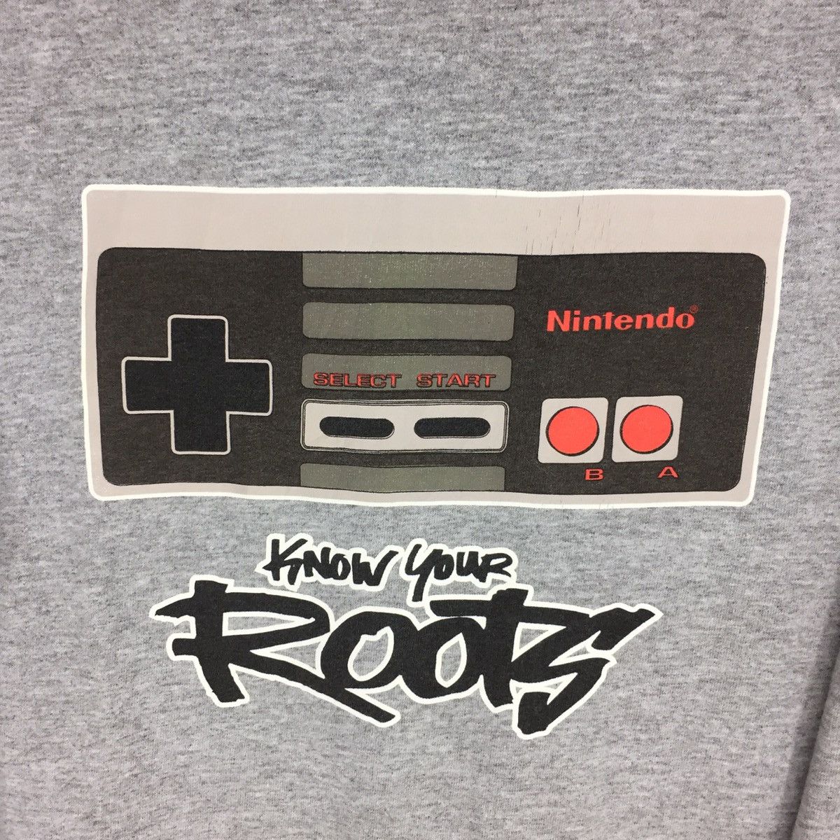Nintendo × Vintage Vintage nintendo console NES Nintendo Entertainment System Size US M / EU 48-50 / 2 - 3 Thumbnail