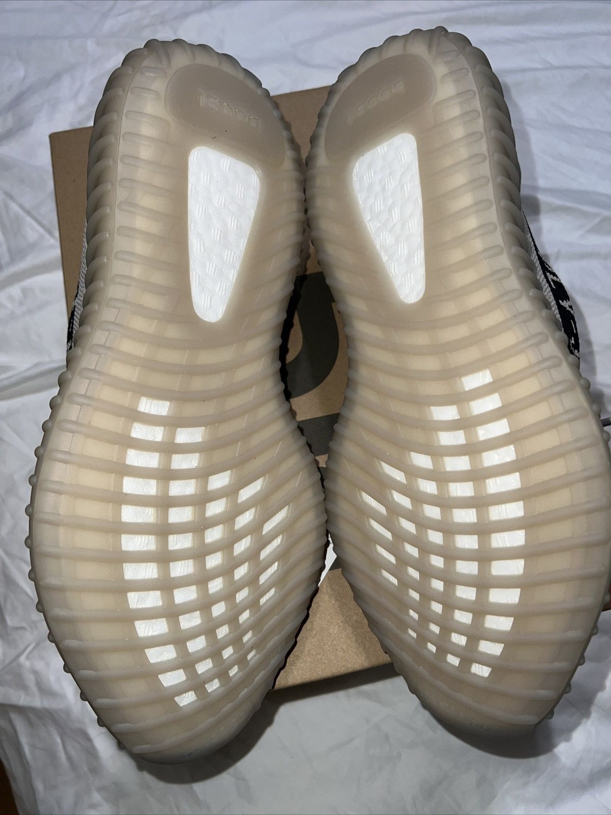 Adidas Adidas Yeezy Boost 350 V2 Slate Size US 10.5 / EU 43-44 - 4 Thumbnail