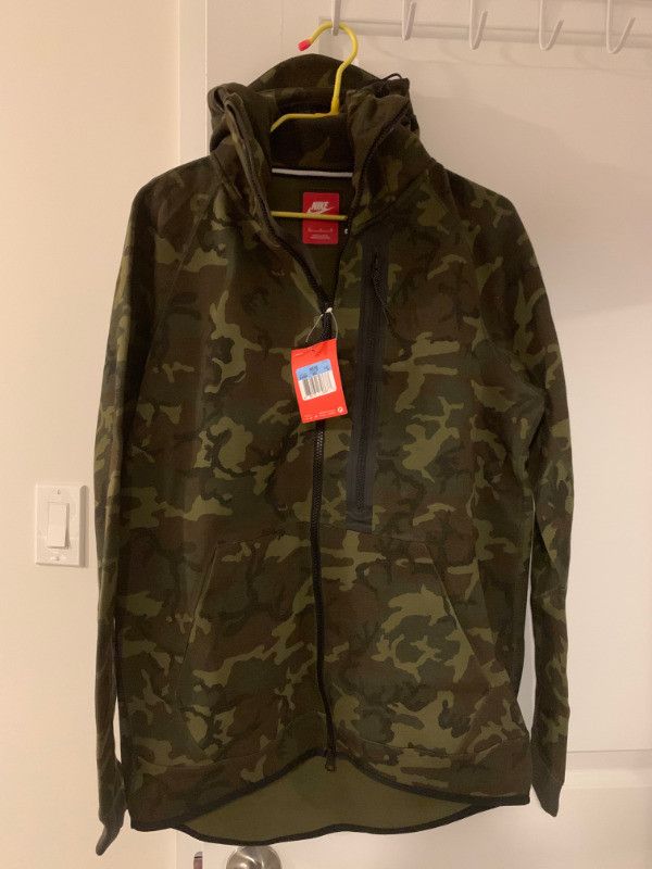 Nike Nike Tech Fleece Camo Windrunner Hoodie - Green Camo | Grailed