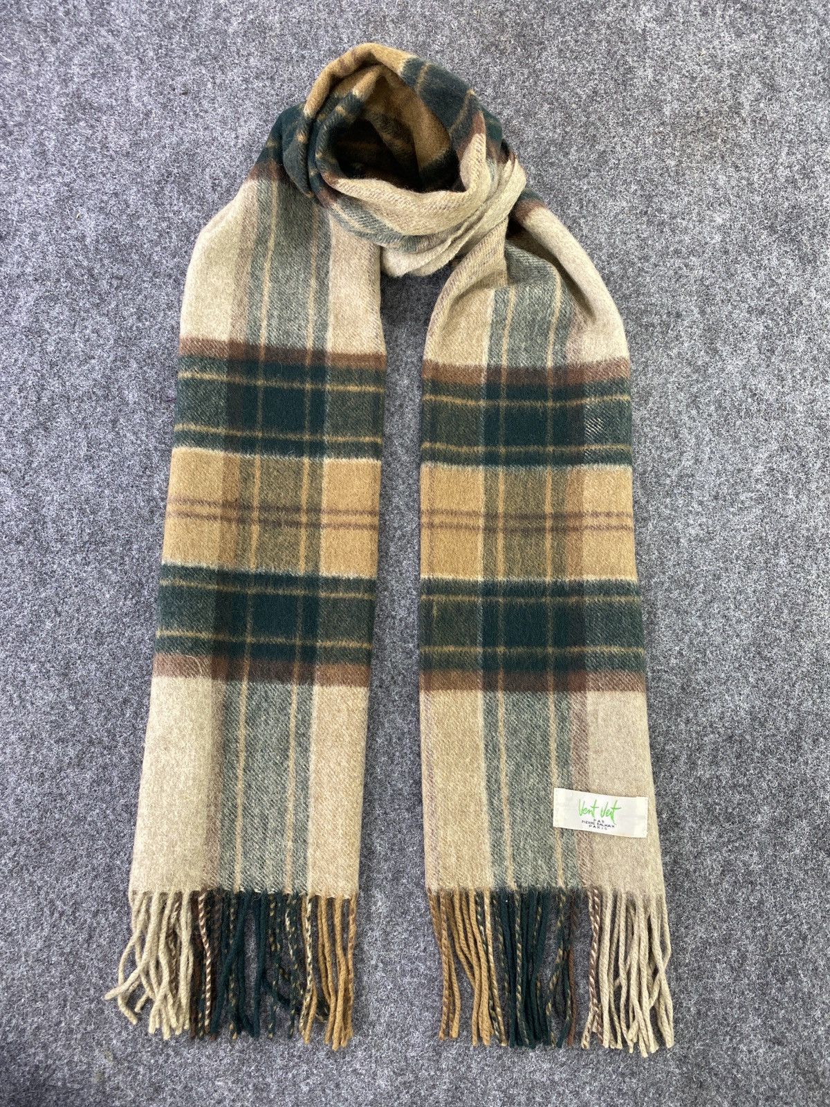 Pierre Balmain Vent Vert Pierre Balmain Scarf/Muffler/Neckwear -T123 Size ONE SIZE - 2 Thumbnail