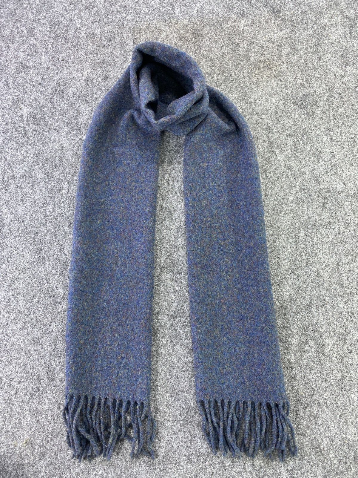 Takeo Kikuchi Takeo Kikuchi Scarf/Muffler/Neckwear -T125 Size ONE SIZE - 1 Thumbnail
