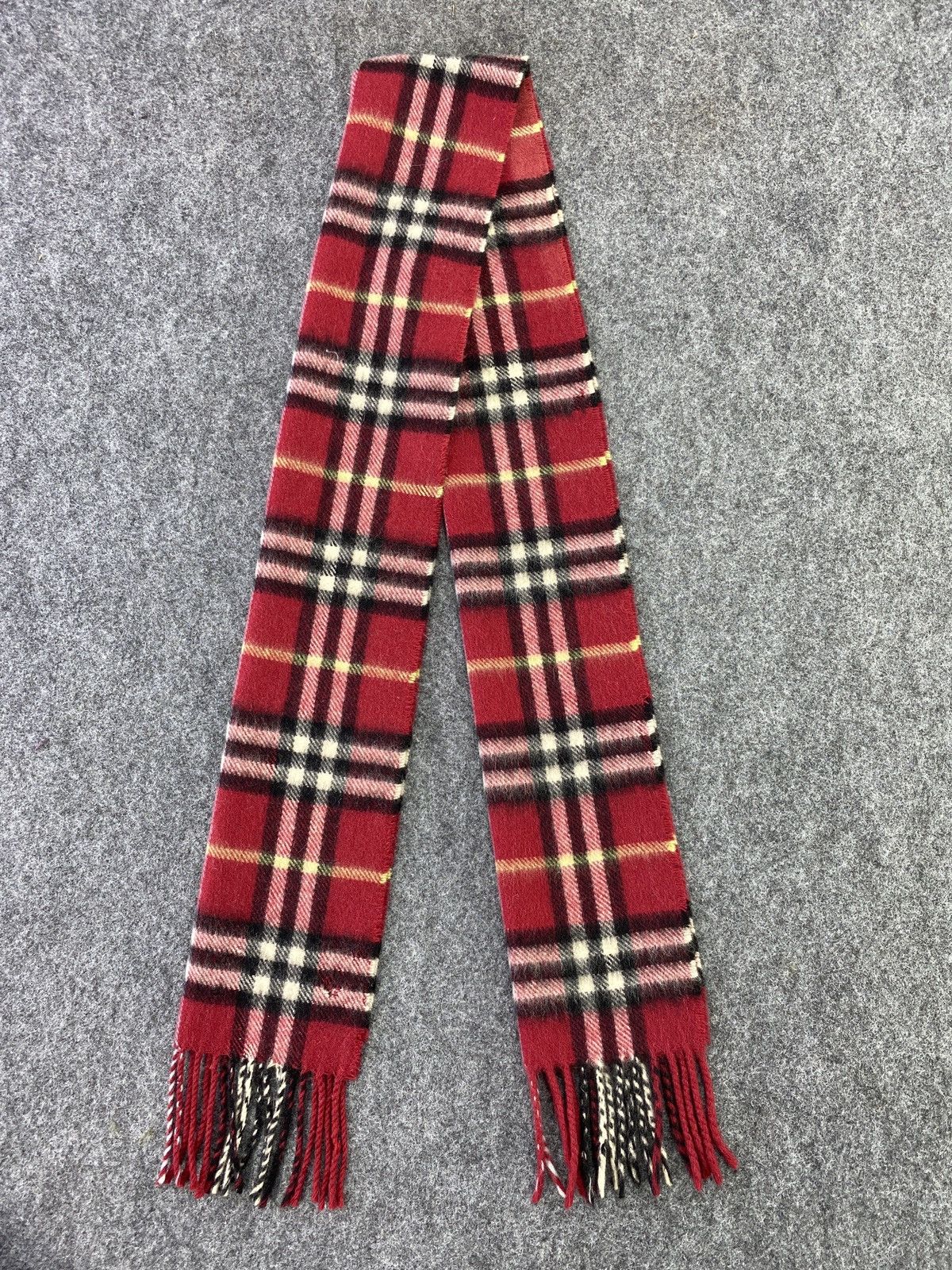 Burberry Burberry Scarf/Muffler/Neckwear -T127 Size ONE SIZE - 3 Thumbnail