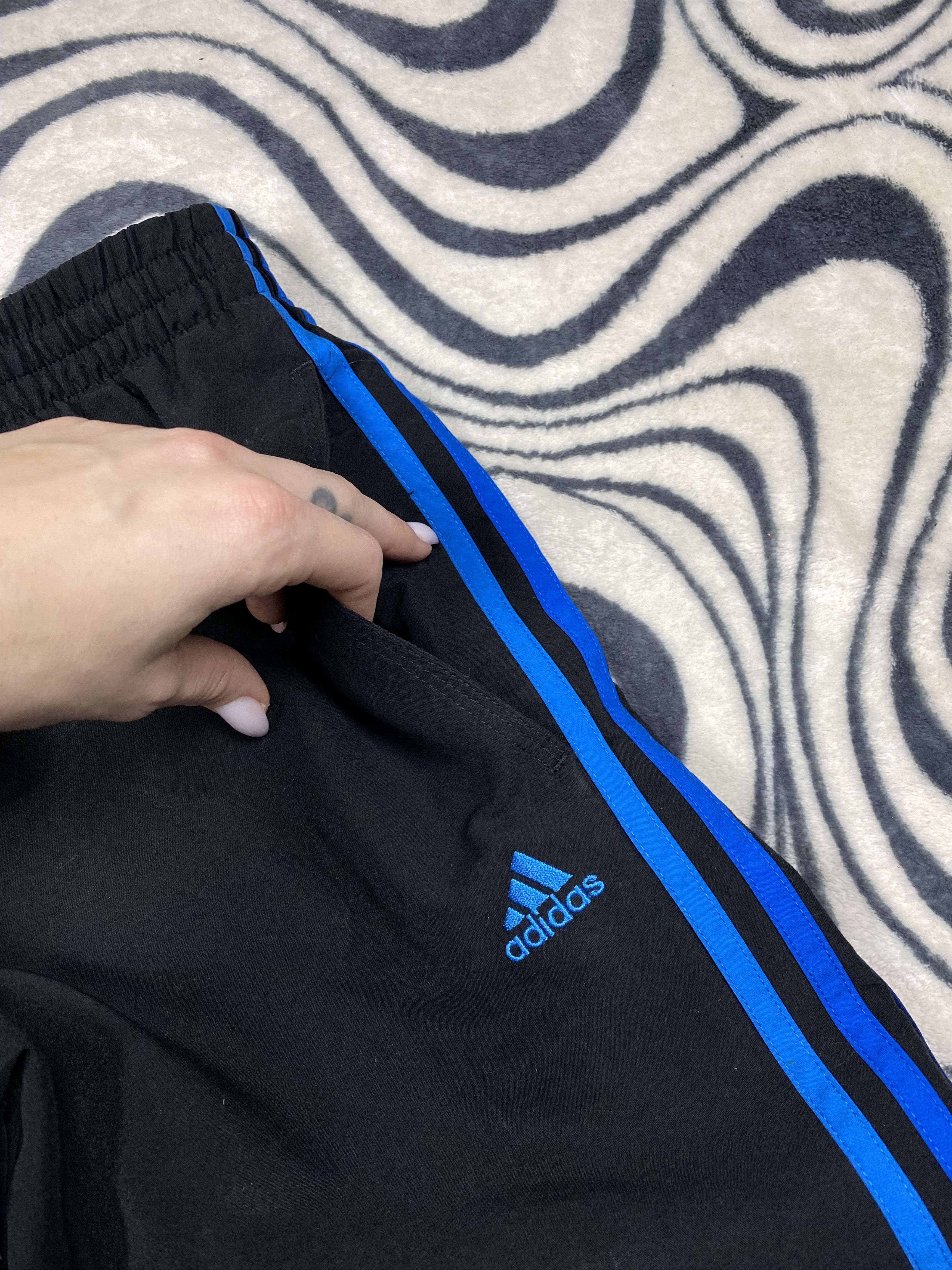 Adidas Adidas Perfomance Essentials Mens Nylon Pants Y2K Size US 30 / EU 46 - 3 Thumbnail