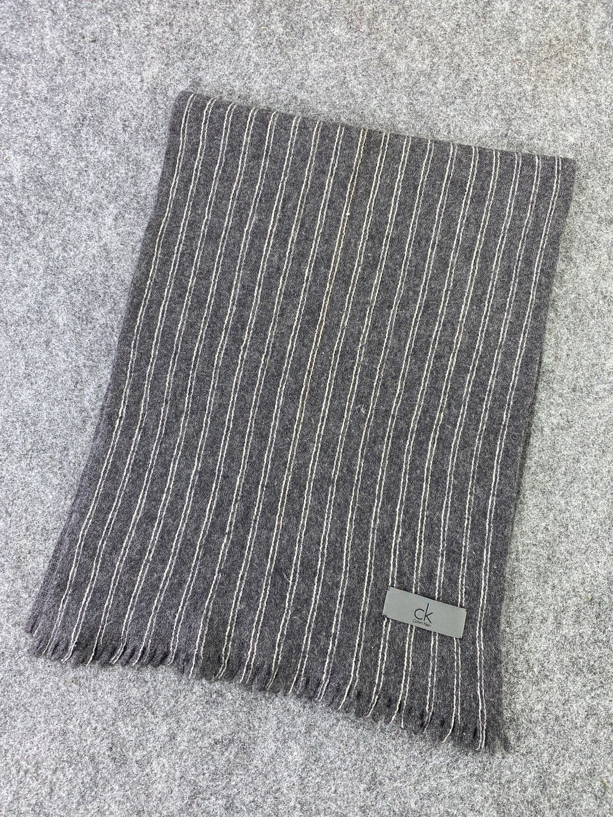 CALVIN KLEIN Scarf/Muffler/Neckwear -T131