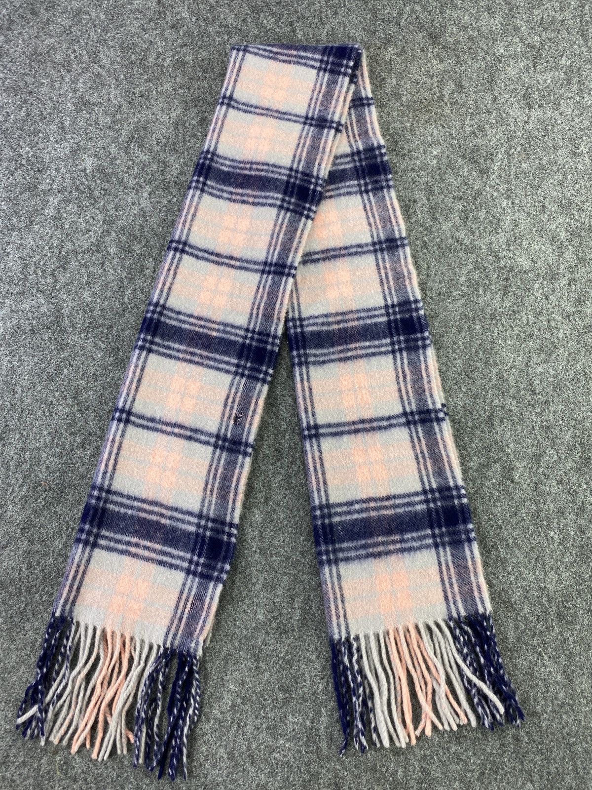 Junko Shimada AWAW BY JUNKO SHIMADA Scarf/Muffler/Neckwear -T133 Size ONE SIZE - 3 Thumbnail