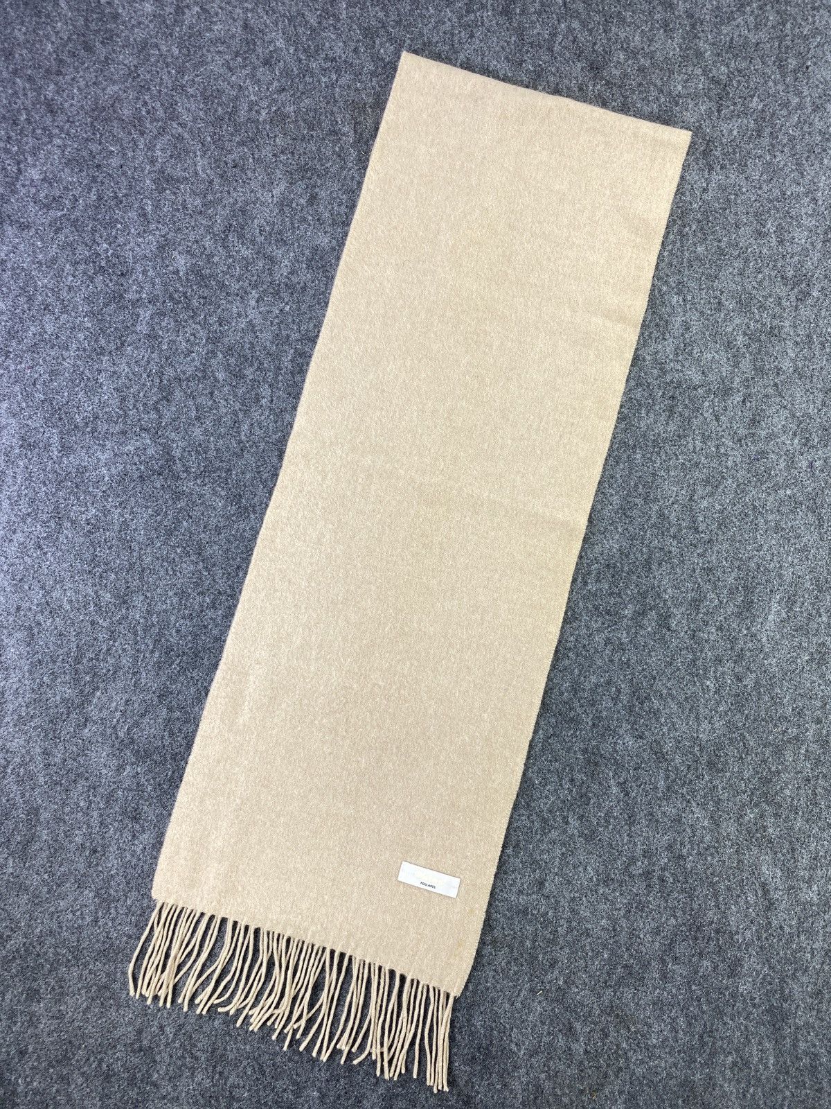 Designer CHLOE Scarf/Muffler/Neckwear -T138 Size ONE SIZE - 1 Thumbnail
