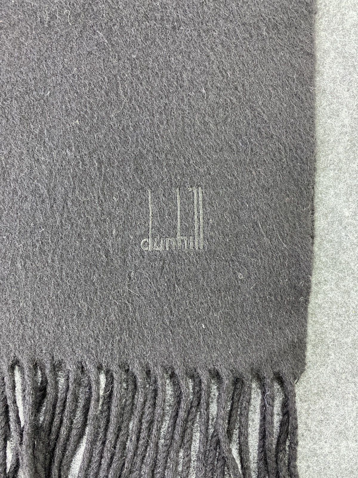 Alfred Dunhill DUNHILL PURE CASHMERE Scarf/Muffler/Neckwear -T140 Size ONE SIZE - 4 Thumbnail