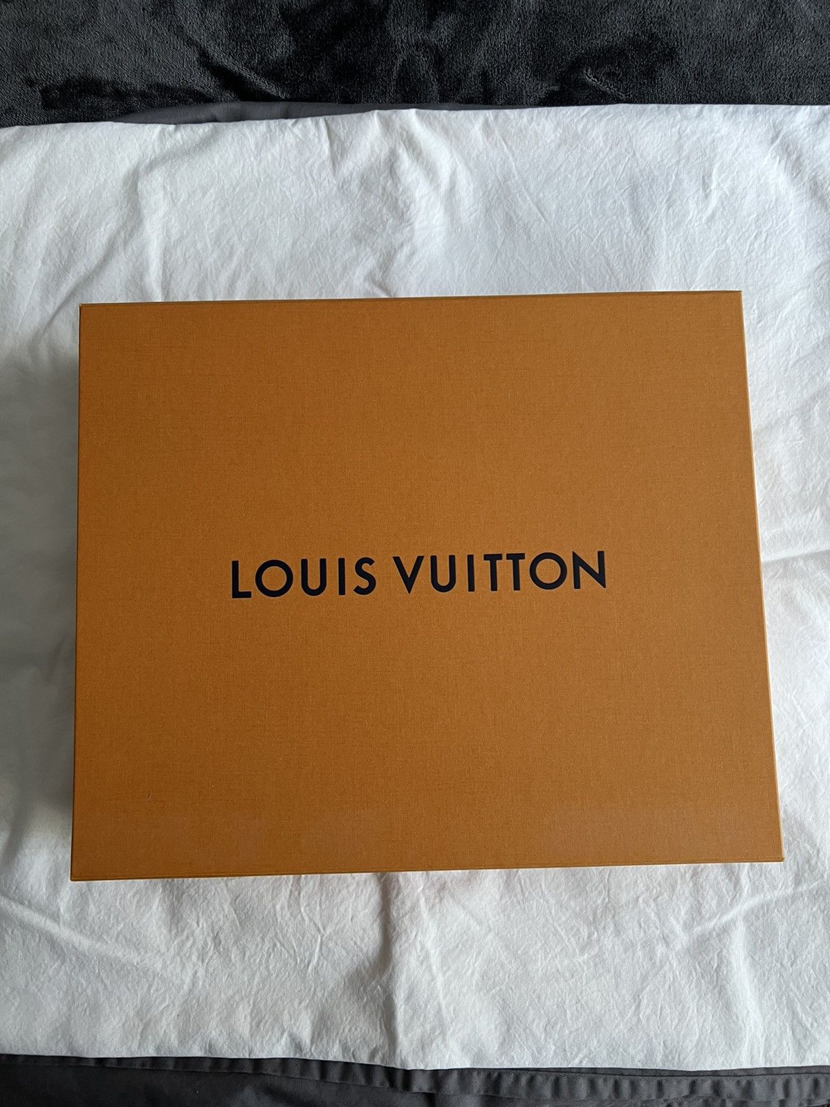 Louis Vuitton Louis Vuitton Damier Graphite District PM Men’s Shoulder Bag Size ONE SIZE - 16 Thumbnail