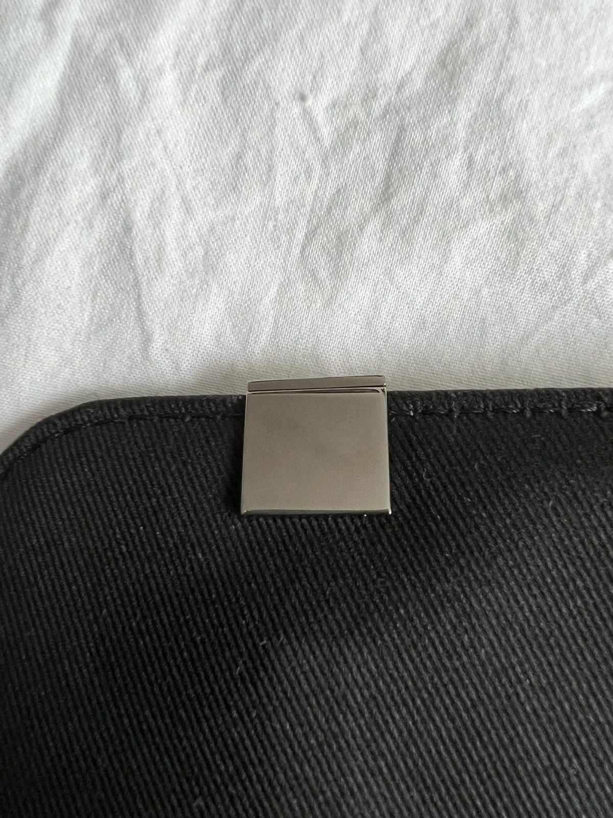 Louis Vuitton Louis Vuitton Damier Graphite District PM Men’s Shoulder Bag Size ONE SIZE - 13 Thumbnail