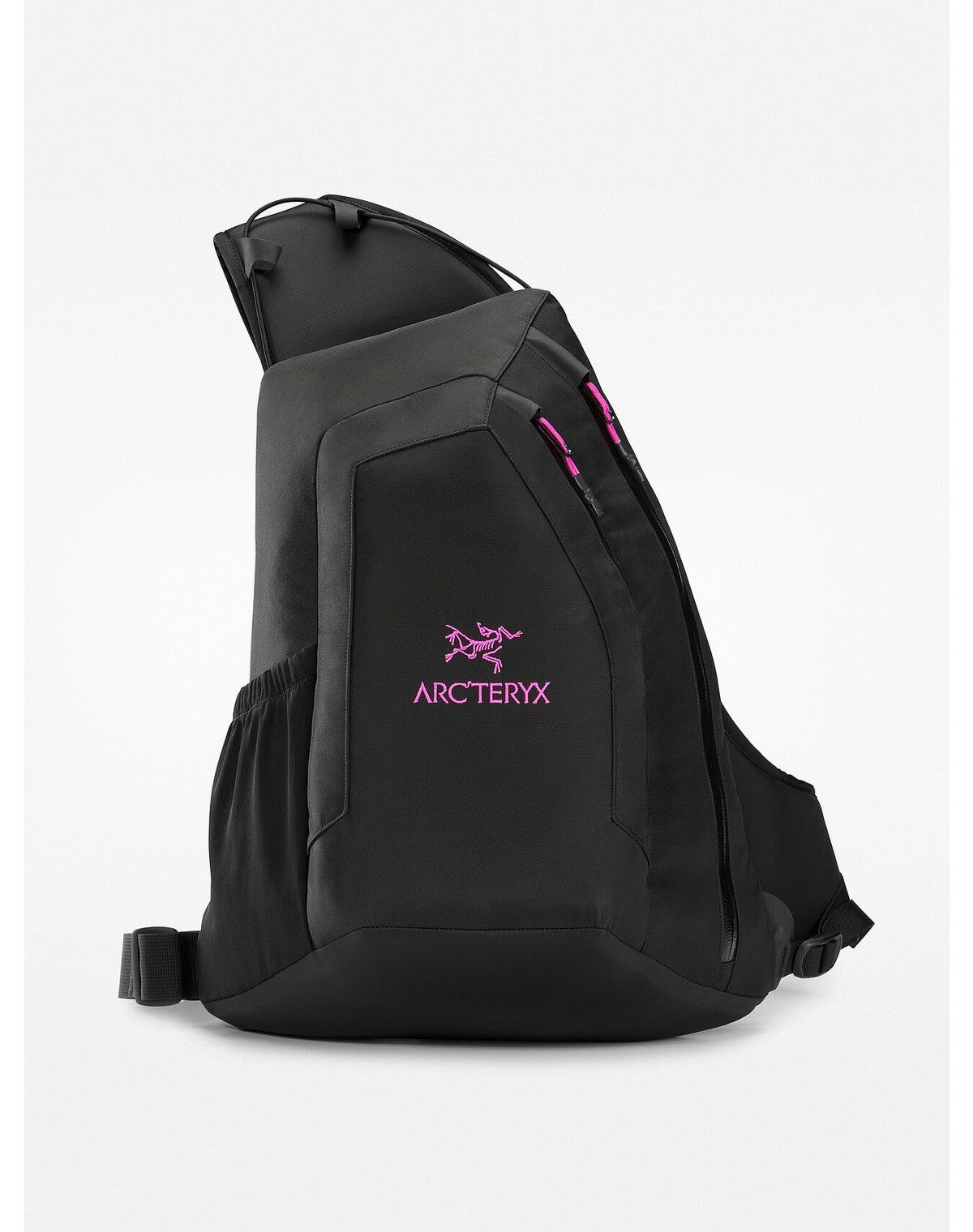 Arc'Teryx Arc’teryx System A Quiver Crossbody Pack Bag Black Pink FW22 Grailed