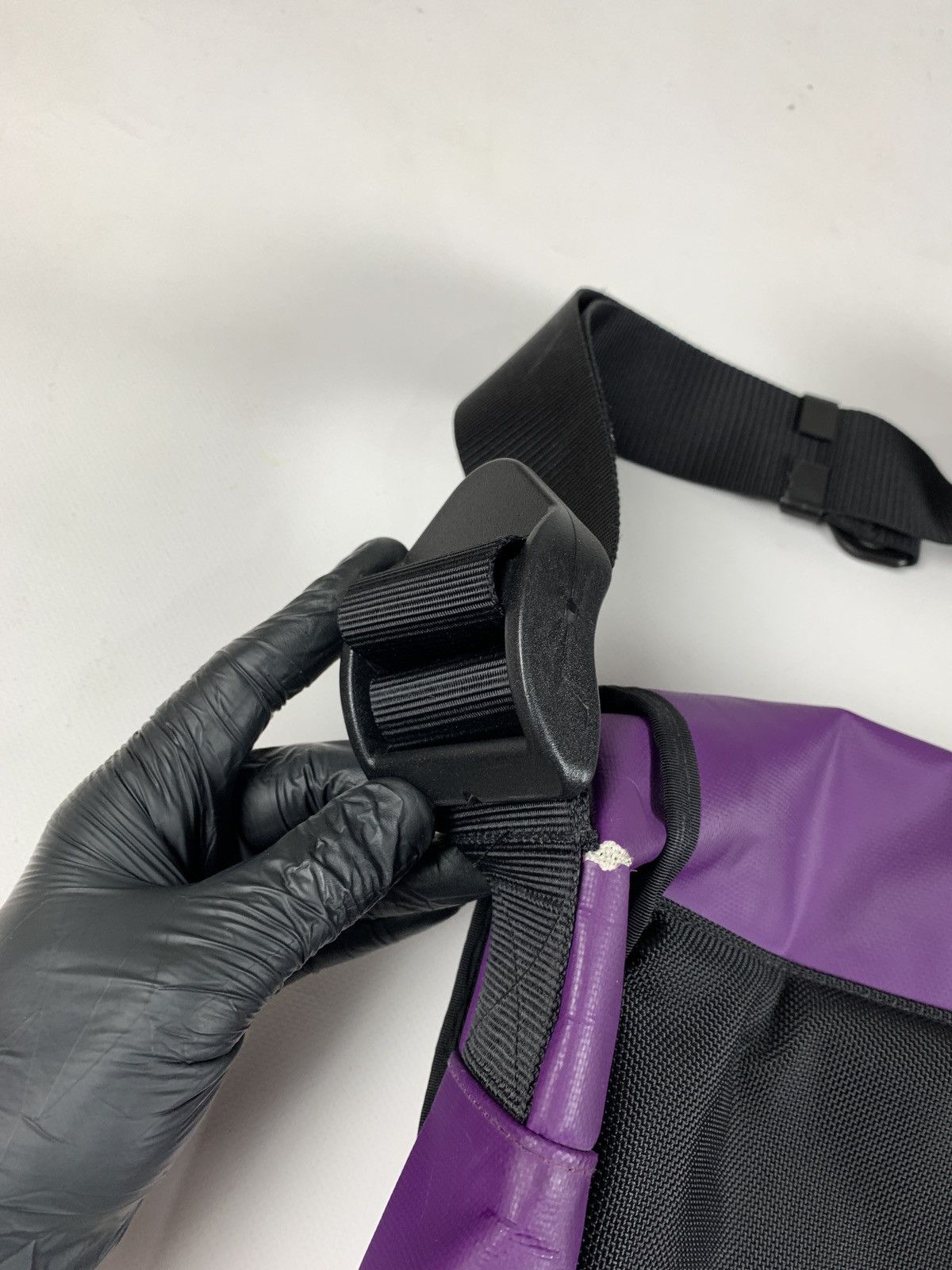 The North Face Vintage The North Face Purple Crossbody Messenger Bag Size ONE SIZE - 19 Thumbnail