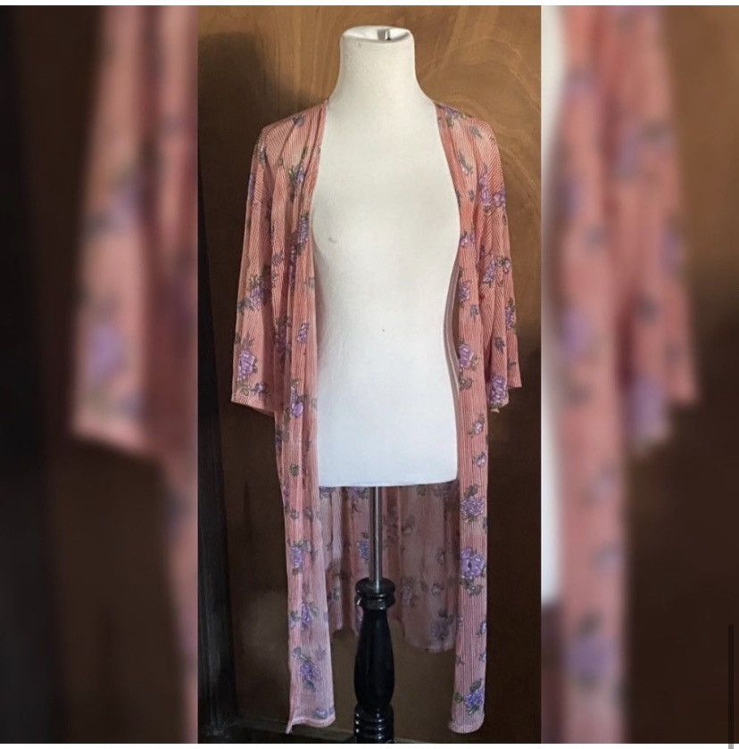 Vintage Tiffany & Grey, Retro, Red, Sheer, Striped Kimono/Cardigan Size ONE SIZE - 9 Thumbnail