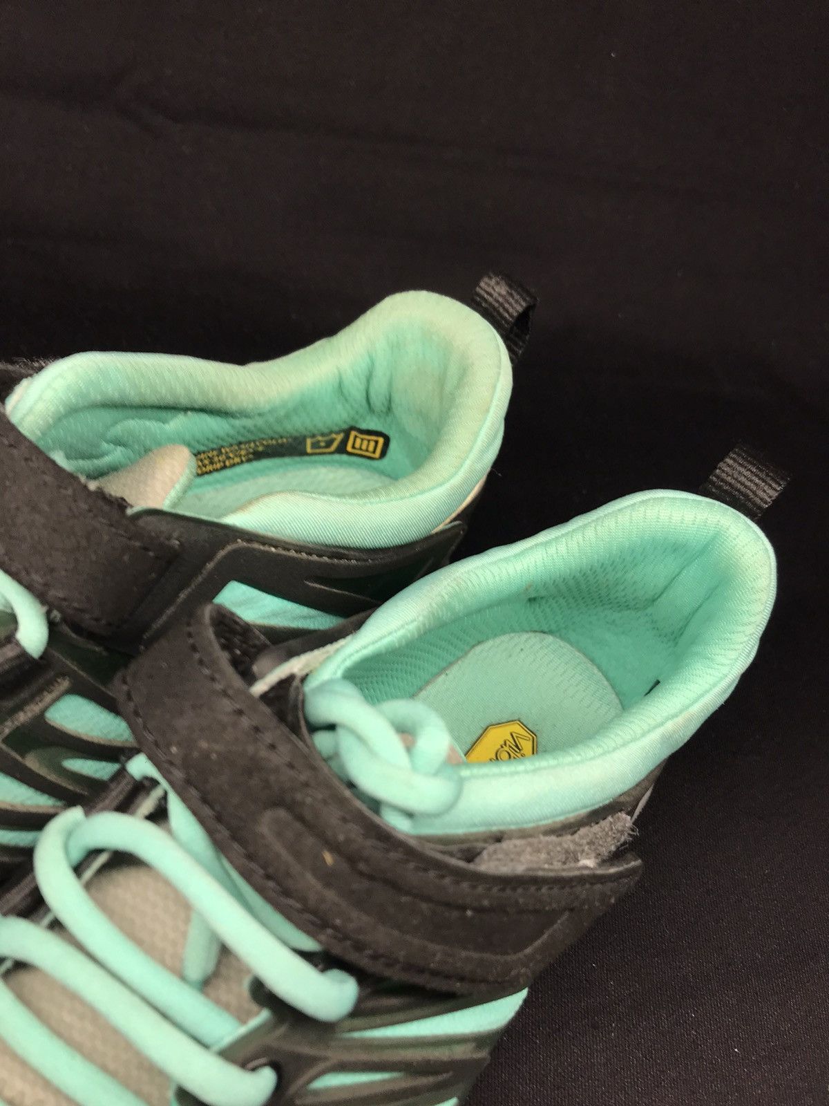 Vibram Vibram Five Fingers V-Train Cross Trainer Grey/Black Size 7 Size US 7 / IT 37 - 2 Thumbnail