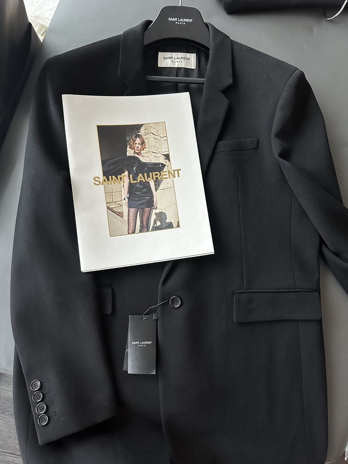 Saint Laurent Paris $4,300 Super Runway Cashmere Saint Laurent Trench Coat Size US L / EU 52-54 / 3 - 1 Thumbnail