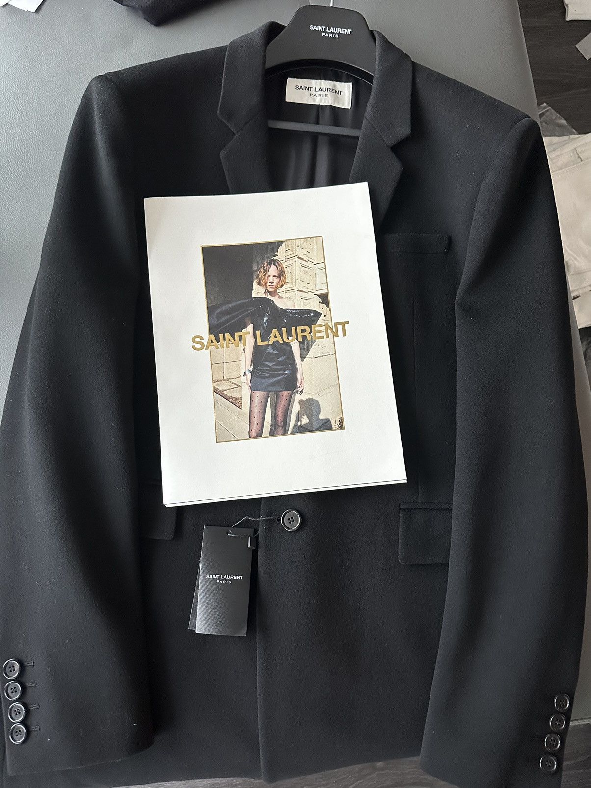 Saint Laurent Paris $4,300 Super Runway Cashmere Saint Laurent Trench Coat Size US L / EU 52-54 / 3 - 22 Thumbnail