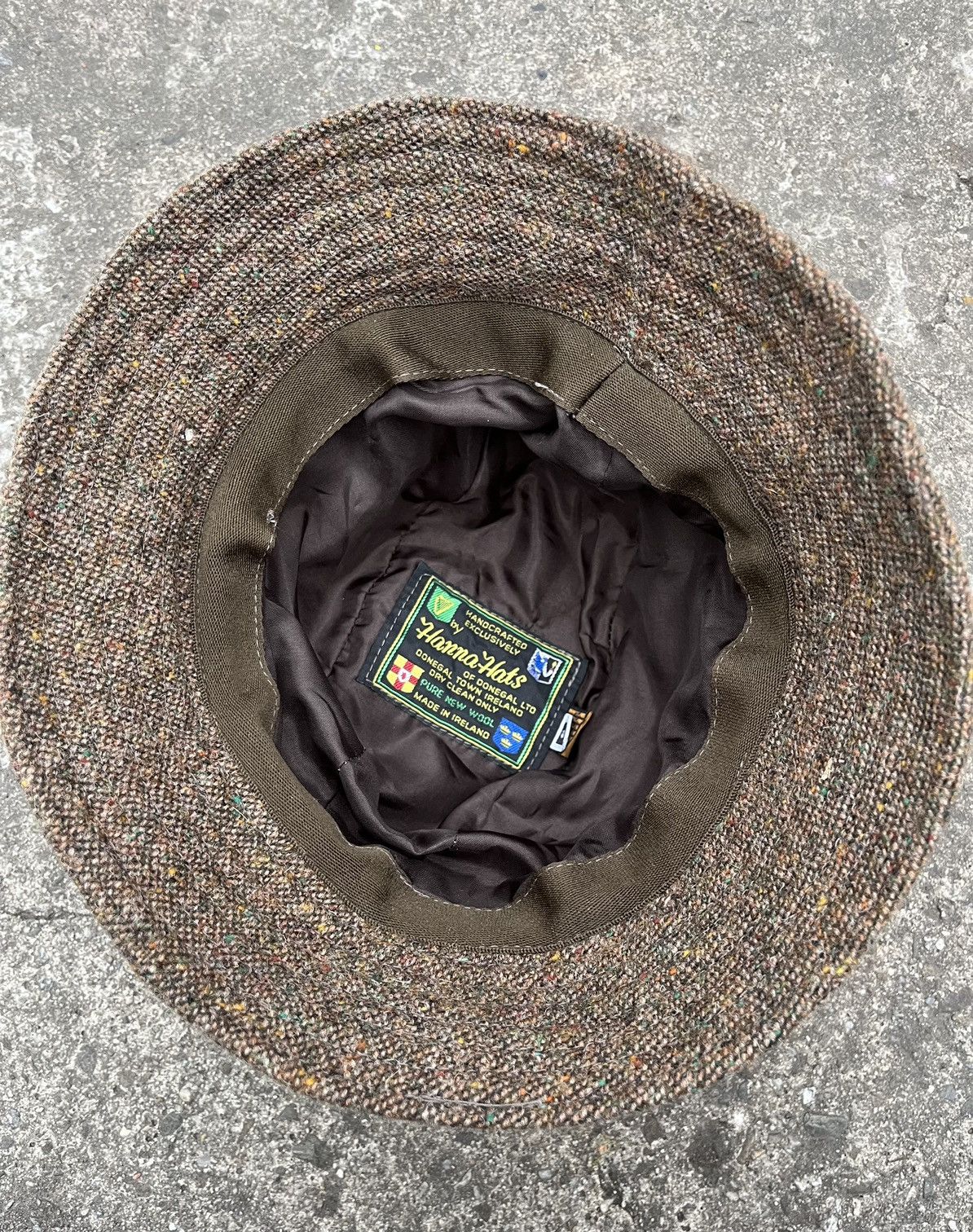 Vintage Vintage Handcrafted by Hanna Hats Patchwork Tweed Bucket Hat Size ONE SIZE - 11 Thumbnail