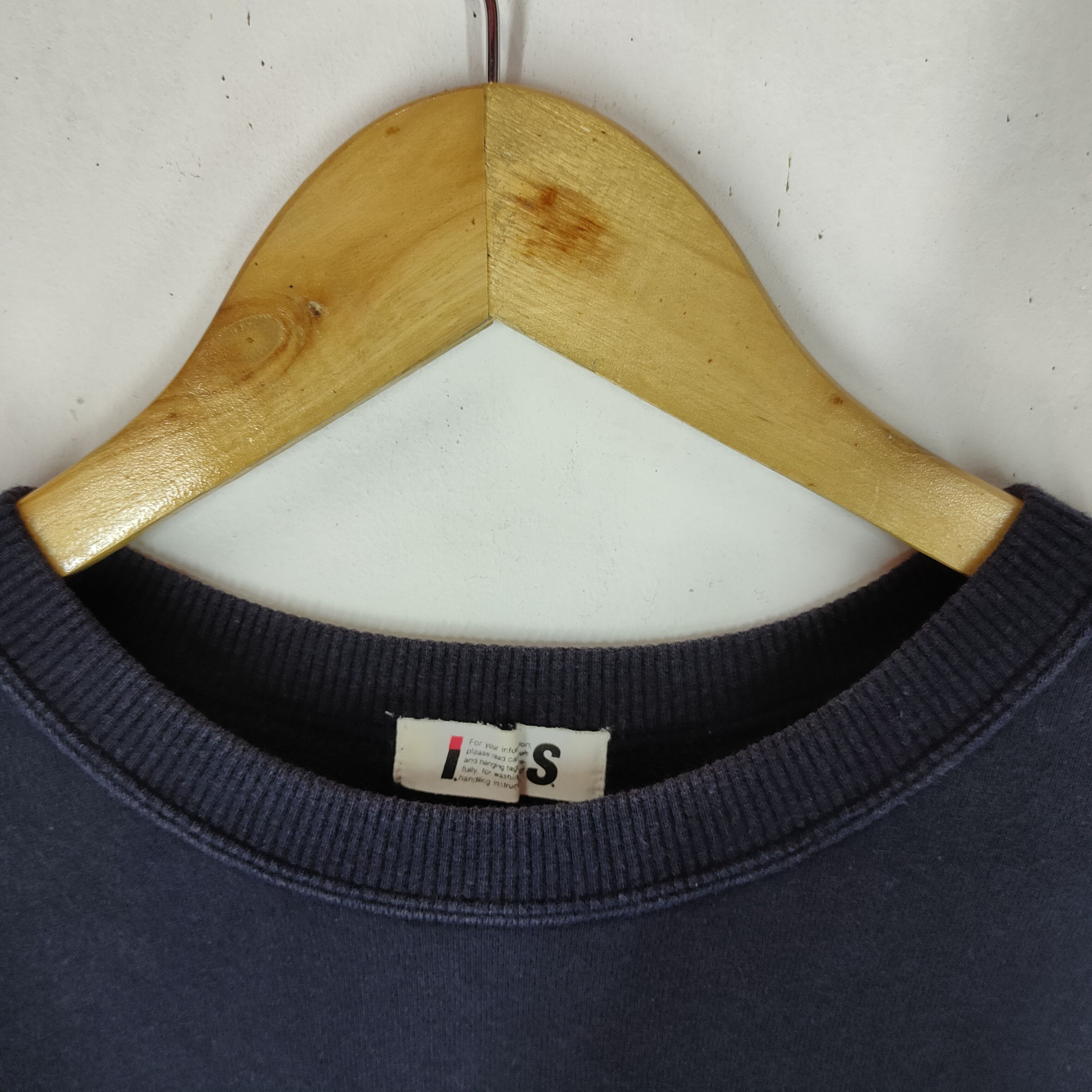 Issey Miyake Vintage 80s ISSEY MIYAKE IS SPORT Back Printed Sweatshirt Size US M / EU 48-50 / 2 - 5 Thumbnail