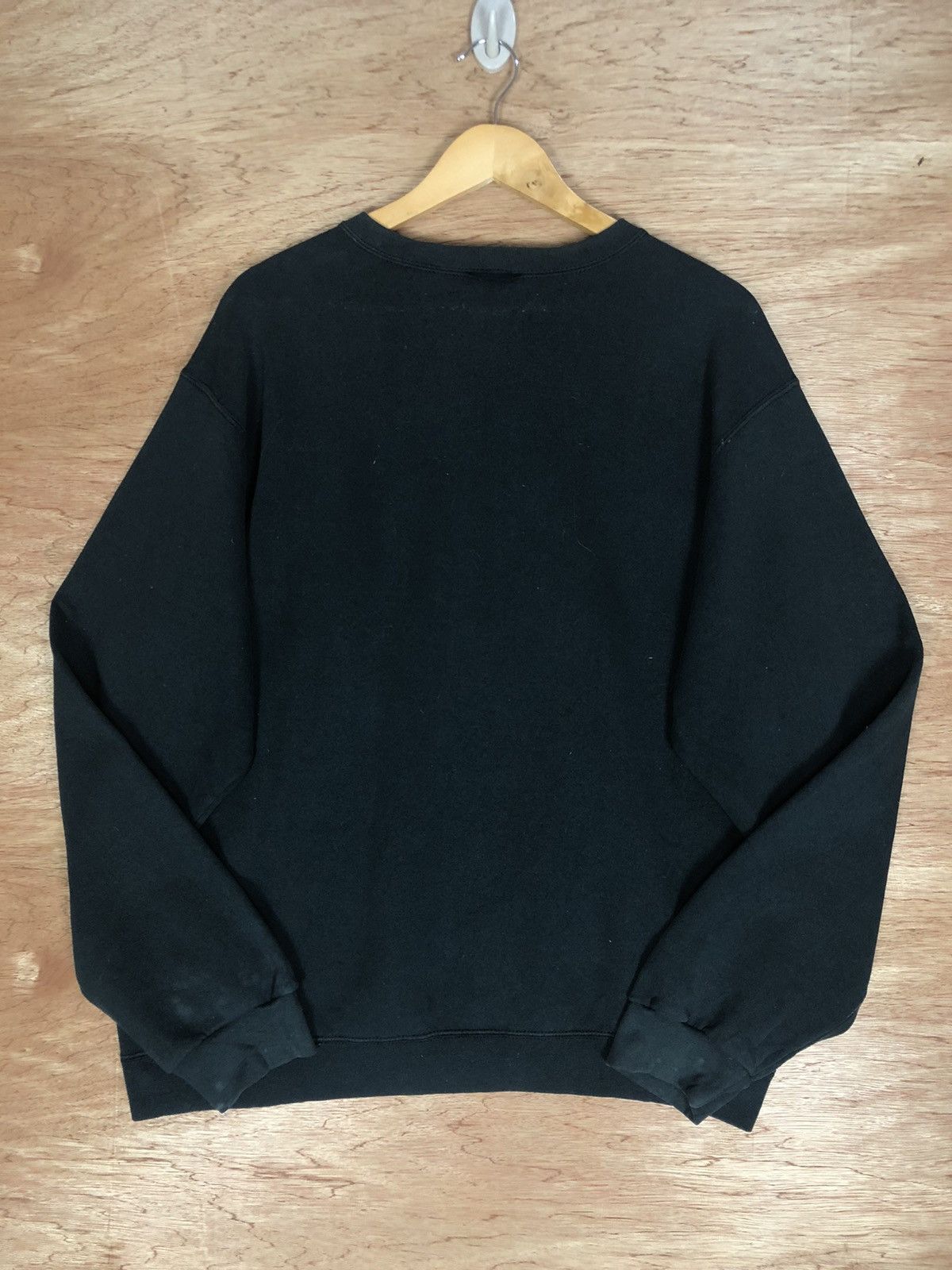 Vintage NIKE Side Embriodery Swoosh Logo Design