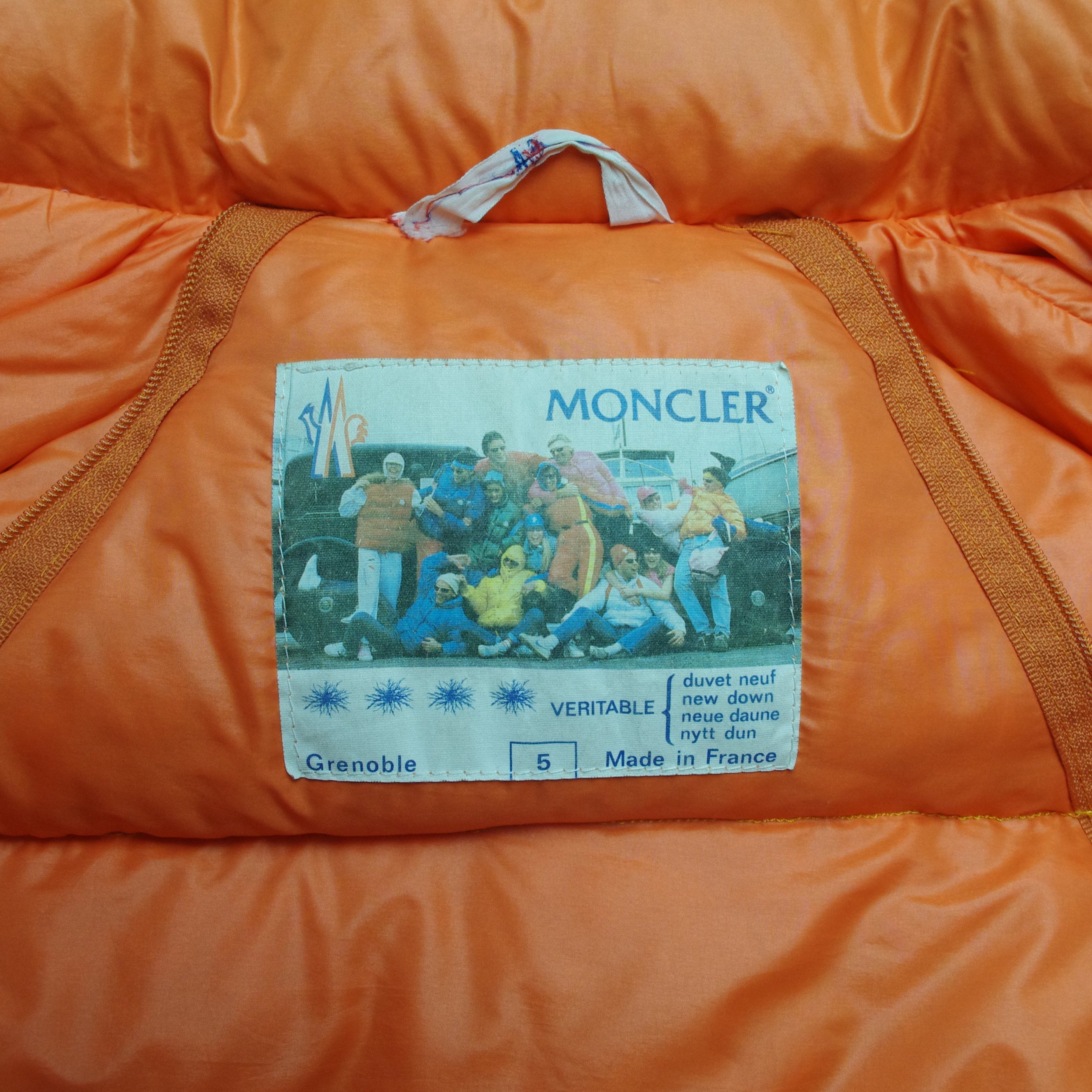 MONCLER GRENOBLE DOWN JACKET WITH REMOVABLE SLEEVES ORANGE