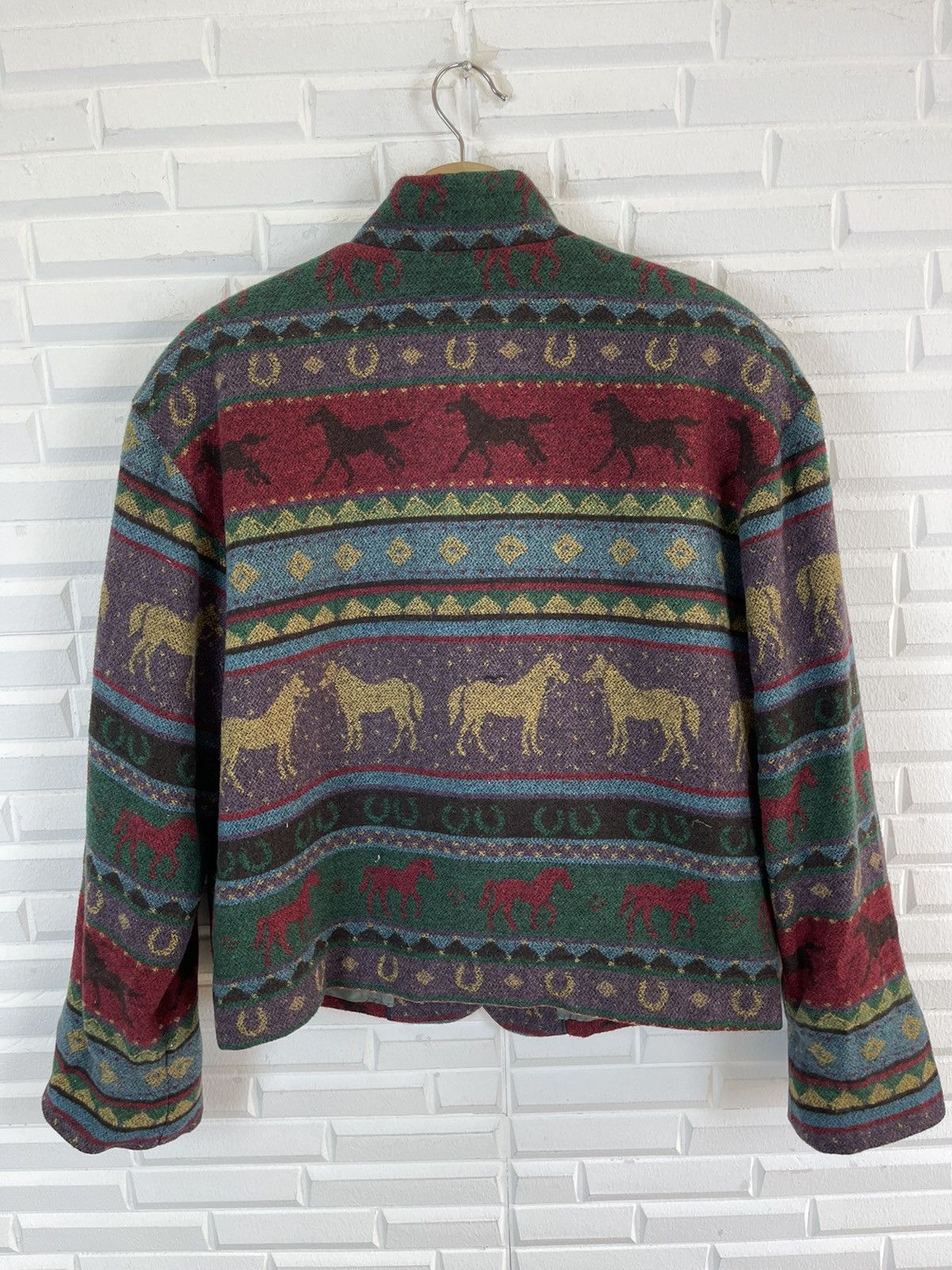 Vintage Vintage Cropped Wool Jacket Aztec Native Design Size US M / EU 48-50 / 2 - 4 Thumbnail