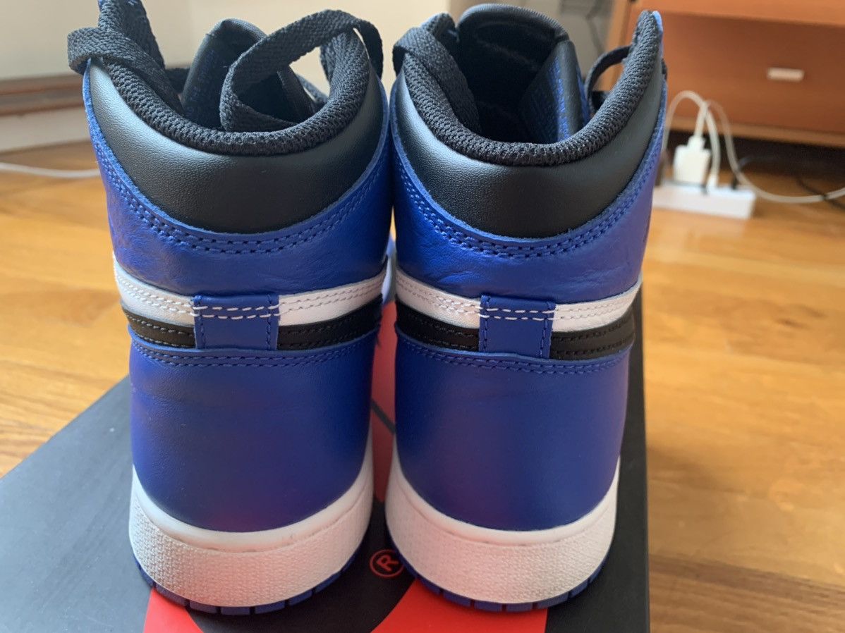 Jordan Brand Air Jordan 1 Retro High OG BG Game Royal 7Y Size US 7 / EU 40 - 3 Thumbnail