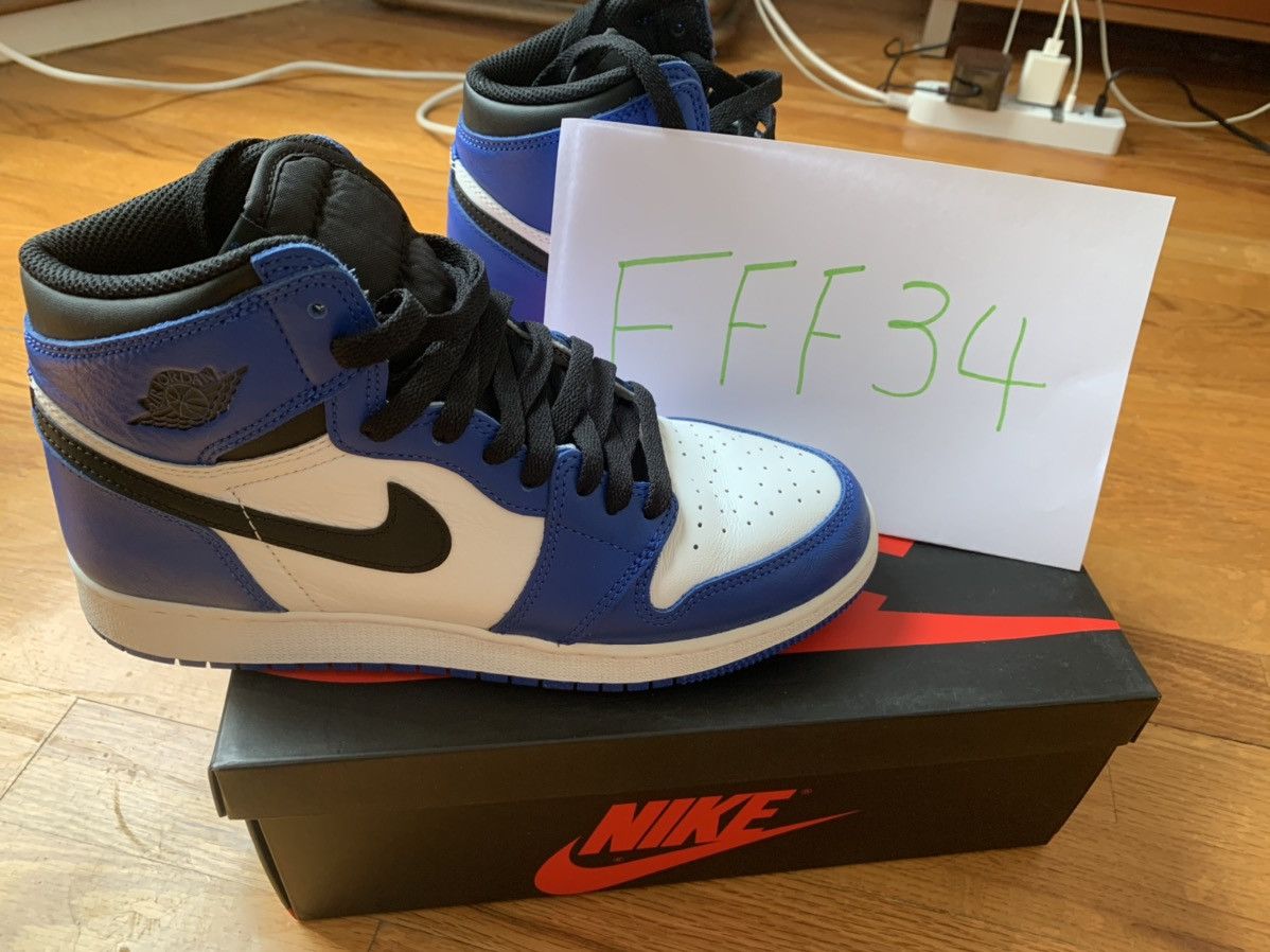 Jordan Brand Air Jordan 1 Retro High OG BG Game Royal 7Y Size US 7 / EU 40 - 5 Thumbnail