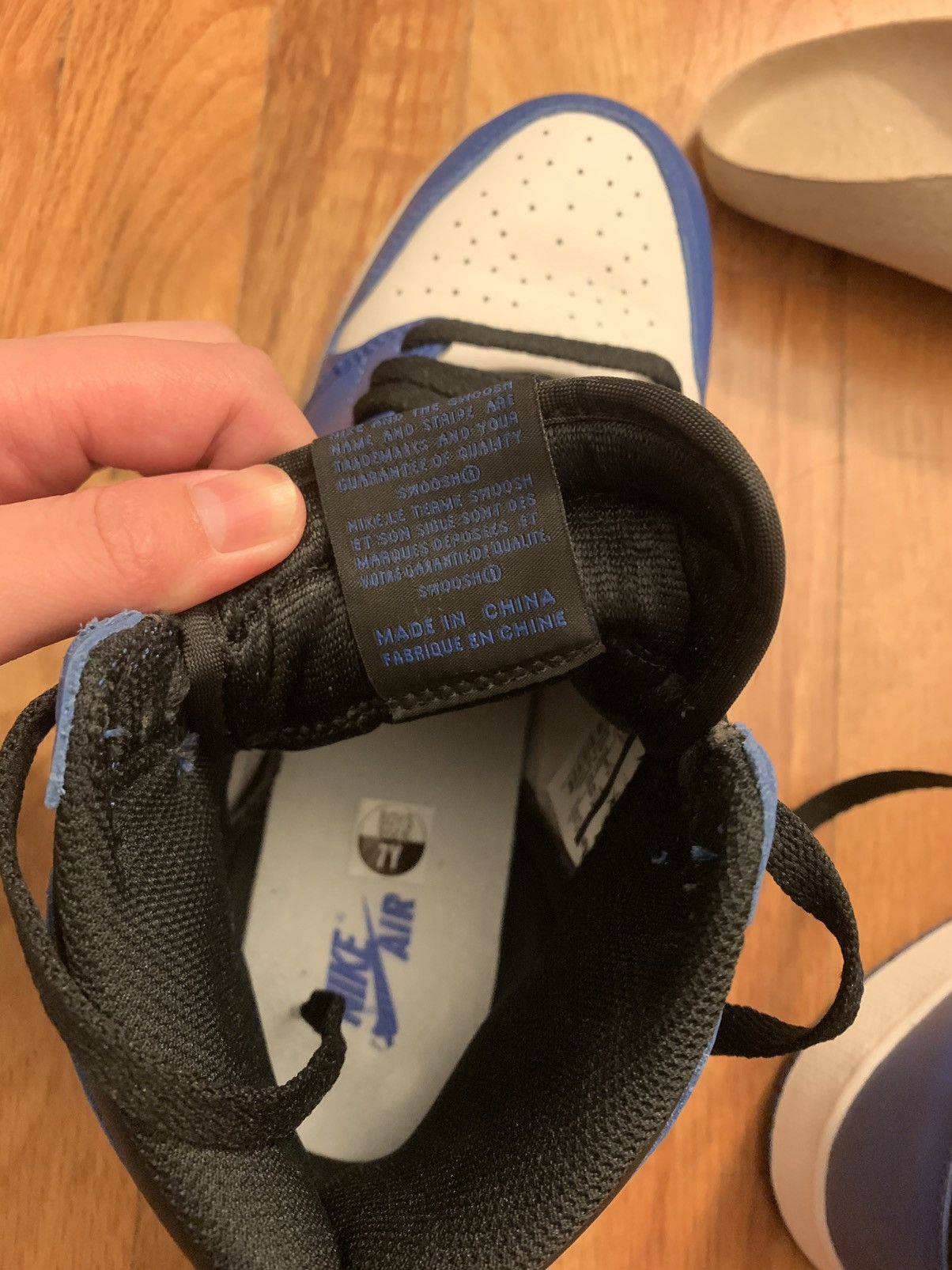 Jordan Brand Air Jordan 1 Retro High OG BG Game Royal 7Y Size US 7 / EU 40 - 13 Thumbnail