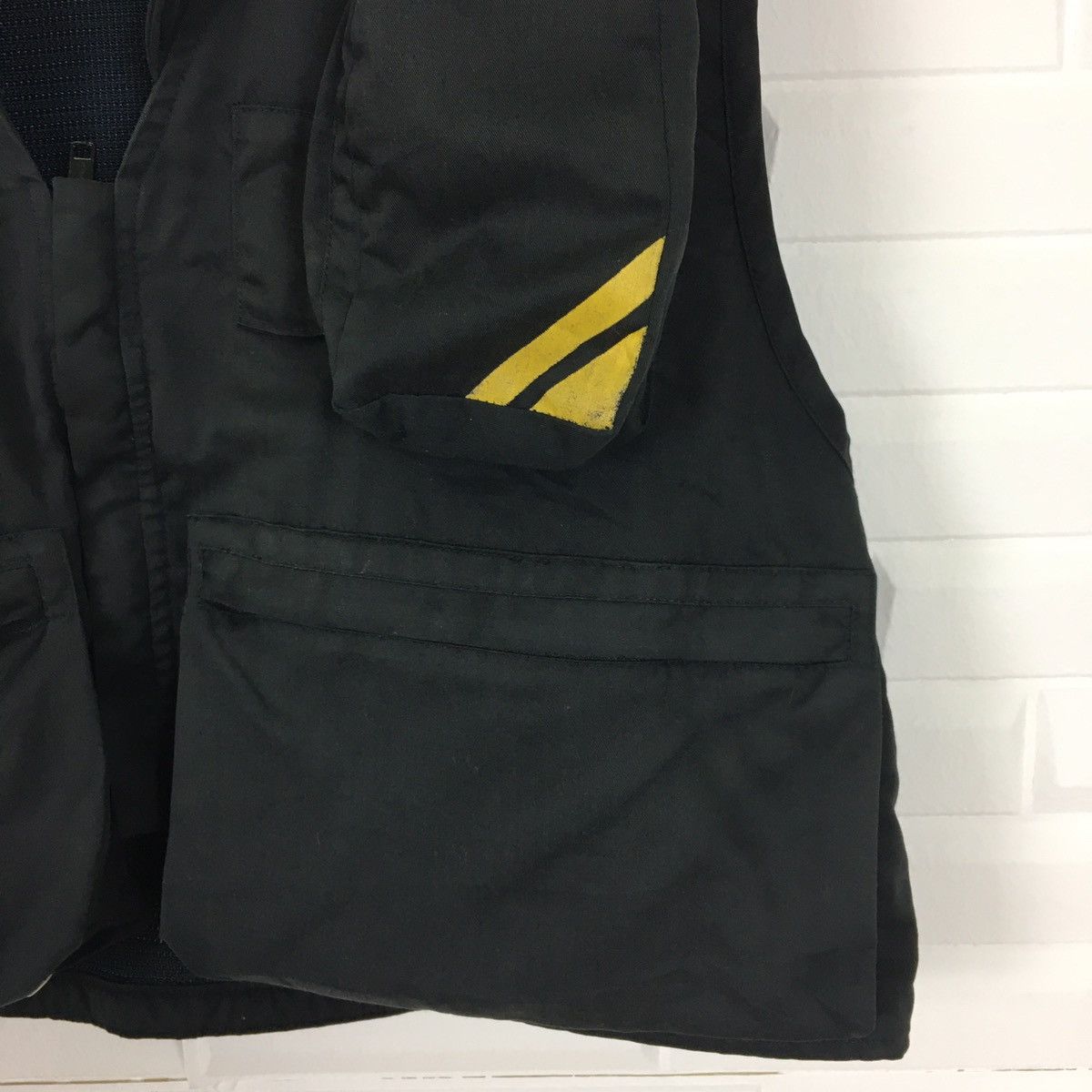 Japanese Brand Japanese Muti Pocket Mesh Outdoor Vest Size US S / EU 44-46 / 1 - 3 Thumbnail