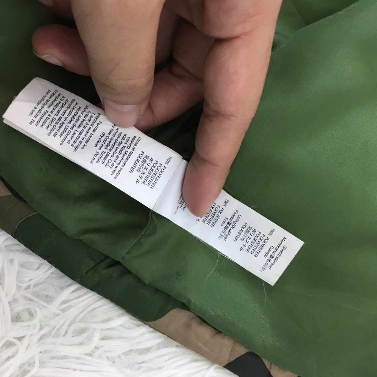Gap Gap Duck Camo Puffer Vest Inspired By Bape Size US M / EU 48-50 / 2 - 8 Thumbnail