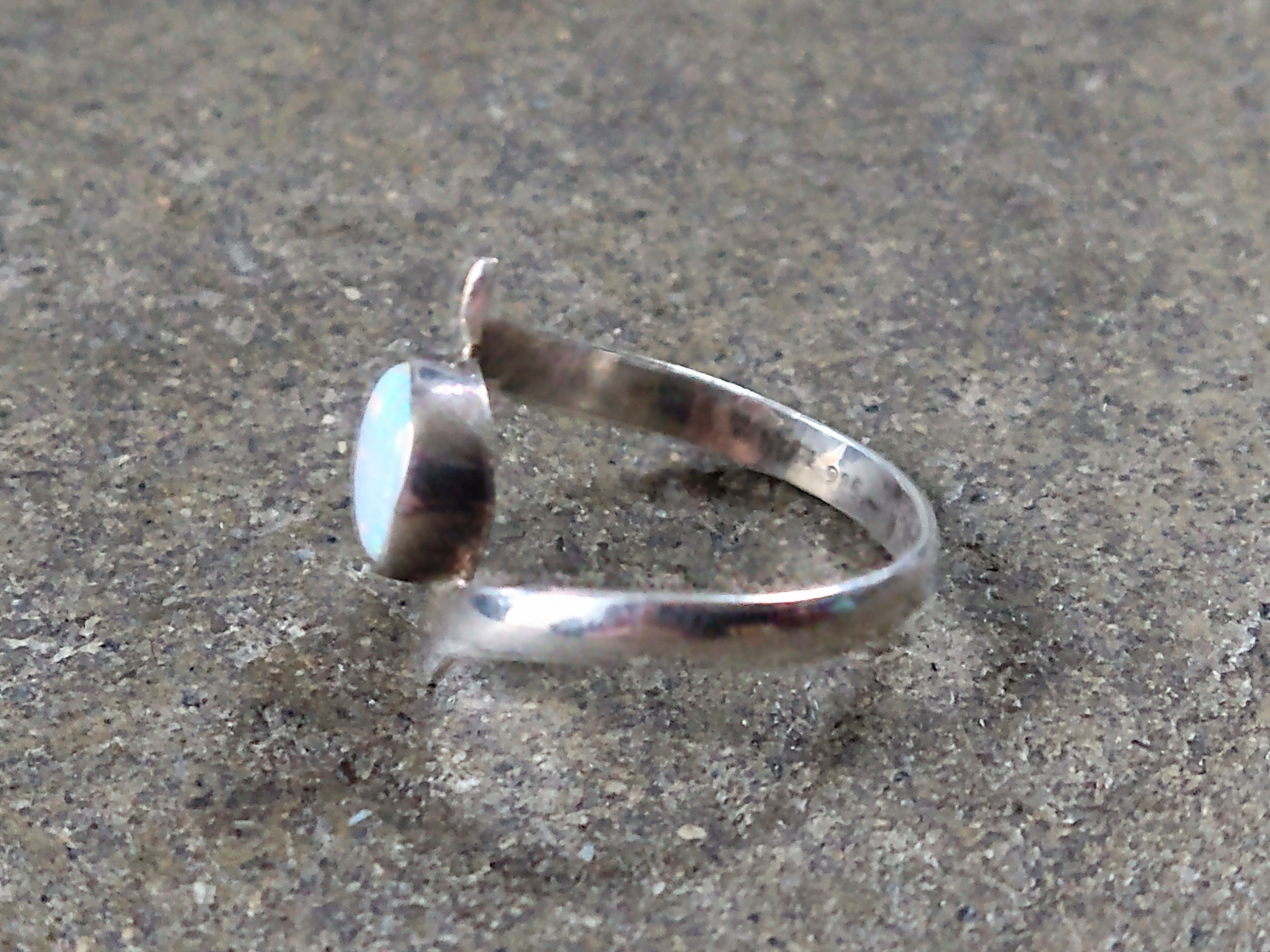 Jewelry Sterling Silver Ring Faux Fire Opal 7.5 Modern Bypass Size ONE SIZE - 6 Thumbnail