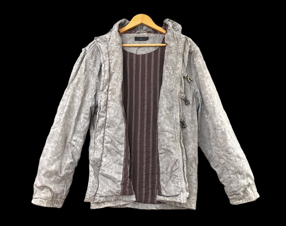 Other Otarie Snow Camo Heavy Hooded Jacket Size US L / EU 52-54 / 3 - 7 Thumbnail