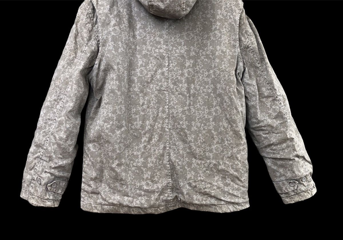 Other Otarie Snow Camo Heavy Hooded Jacket Size US L / EU 52-54 / 3 - 10 Thumbnail