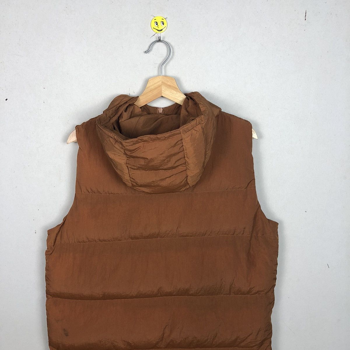 Japanese Brand × The Unbranded Brand Vintage Unbranded Beige Brown Puffer Hooded Puffer Vest Size US M / EU 48-50 / 2 - 5 Thumbnail
