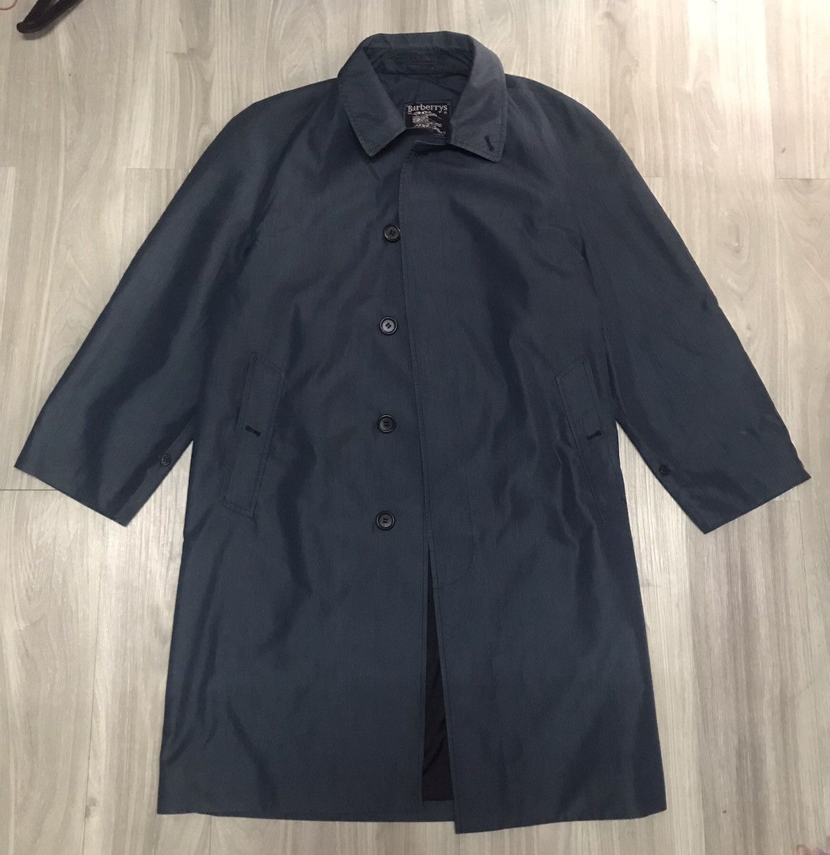 Burberry × Burberry Prorsum × Vintage Vintage Burberrys Long Coat Trench Coat Size US M / EU 48-50 / 2 - 8 Thumbnail