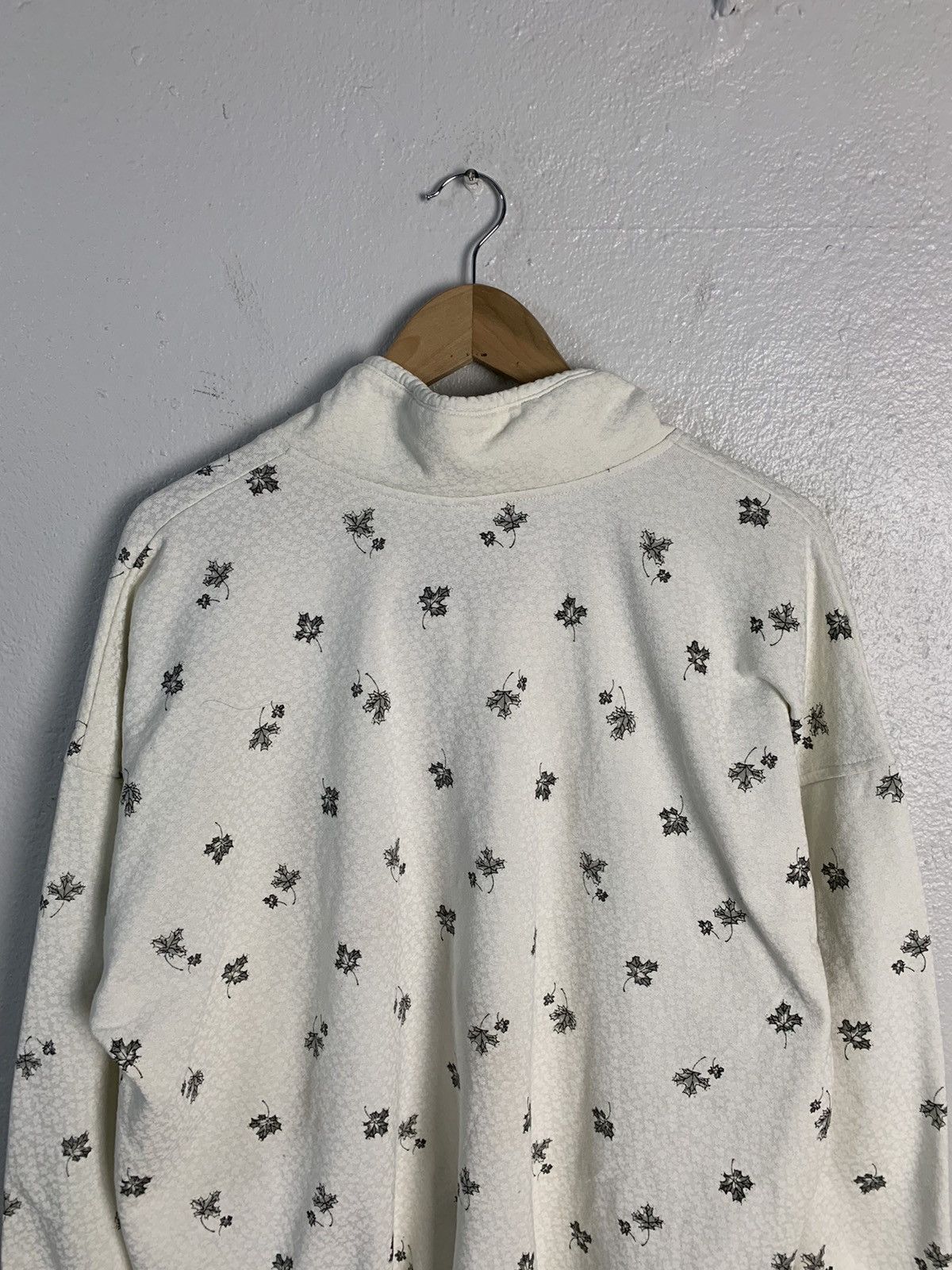 Other Cityscape Niagara Falls Canada Sweater Size US XL / EU 56 / 4 - 11 Thumbnail