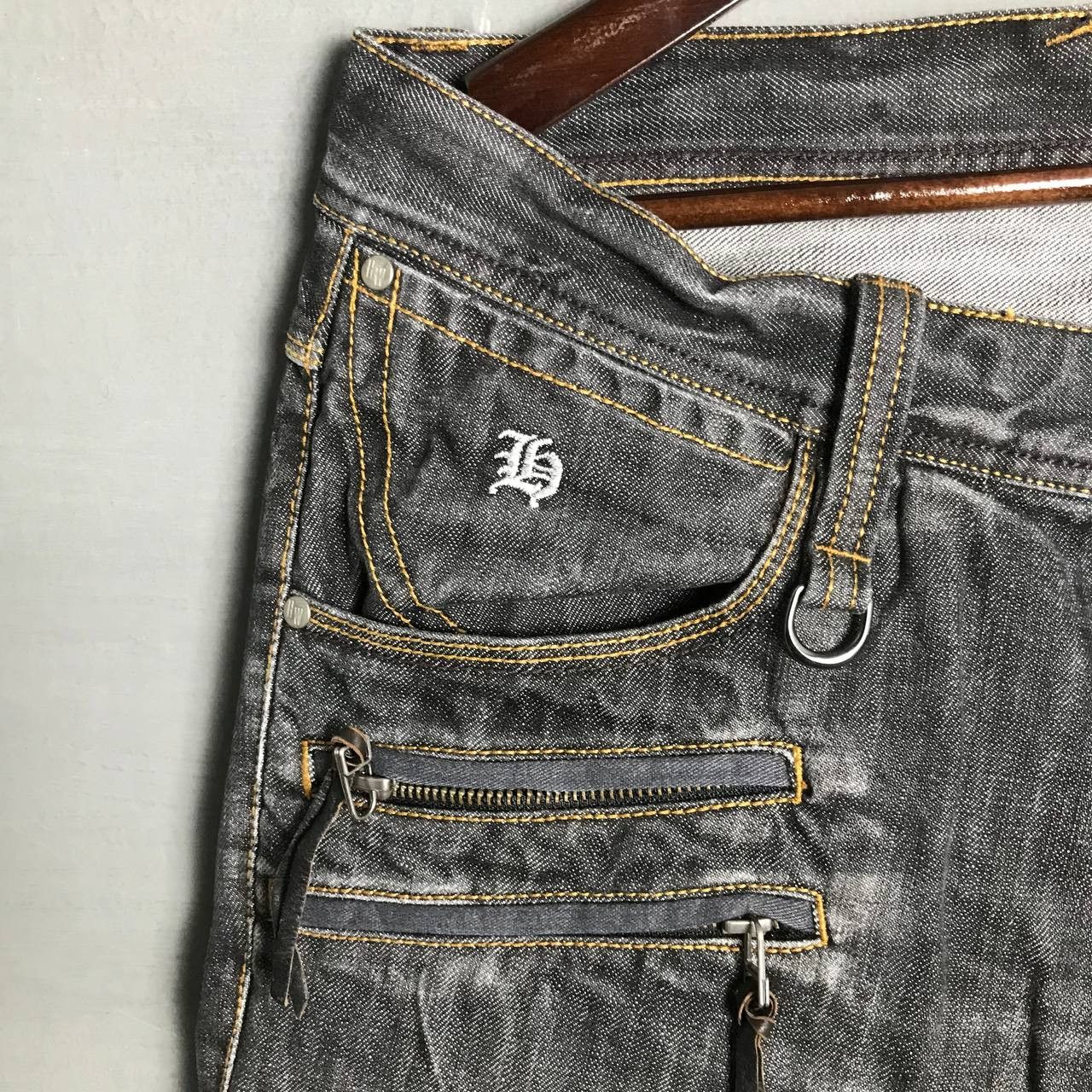 HIDEAWAYS × Japanese Brand Nicole Hideaways Multipocket Faded Jeans Size US 34 / EU 50 - 10 Thumbnail