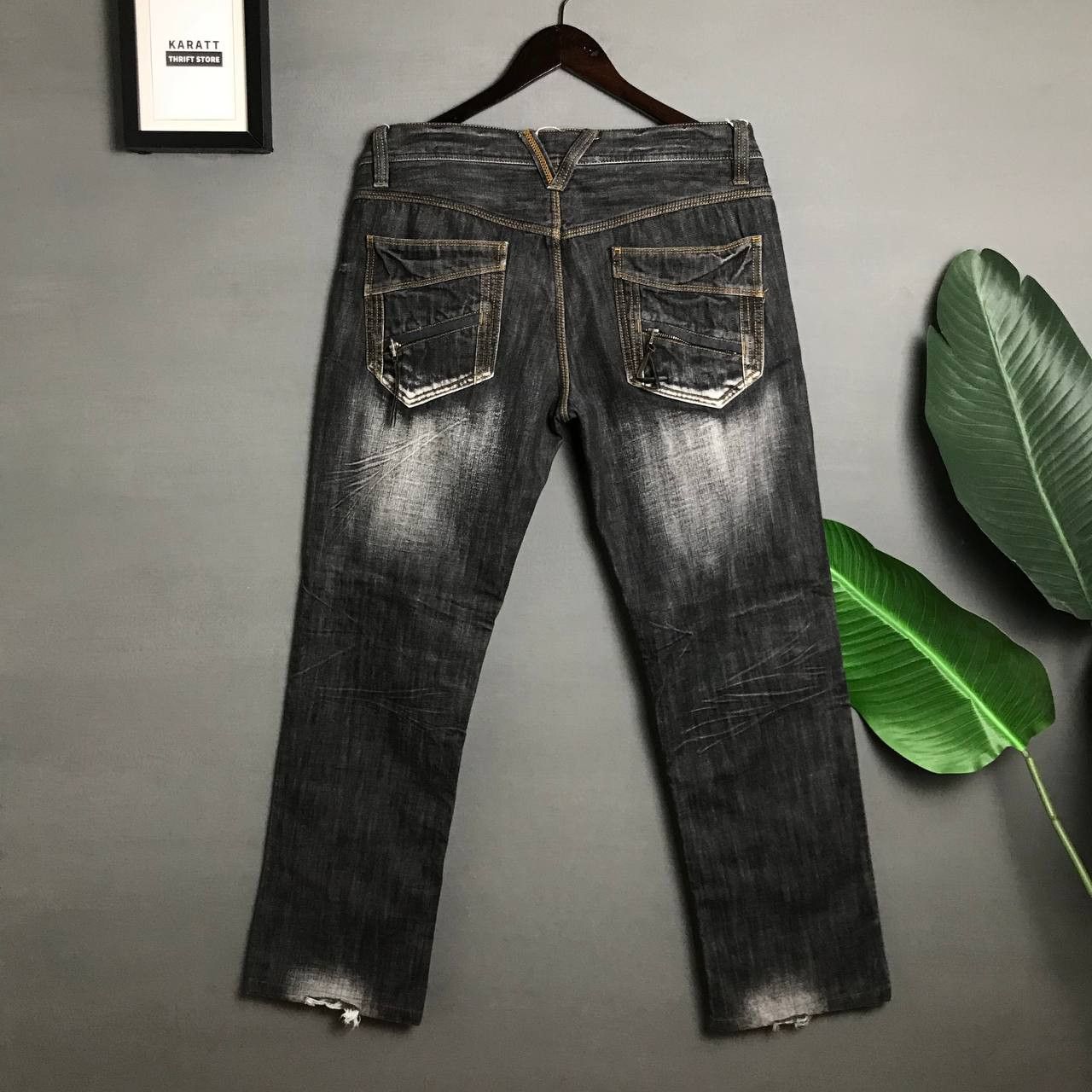 HIDEAWAYS × Japanese Brand Nicole Hideaways Multipocket Faded Jeans Size US 34 / EU 50 - 4 Thumbnail