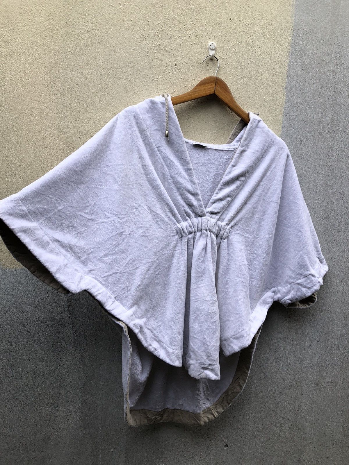 Brunello Cucinelli Brunello Cucinelli Poncho white Hoodies Size L / US 10 / IT 46 - 5 Thumbnail
