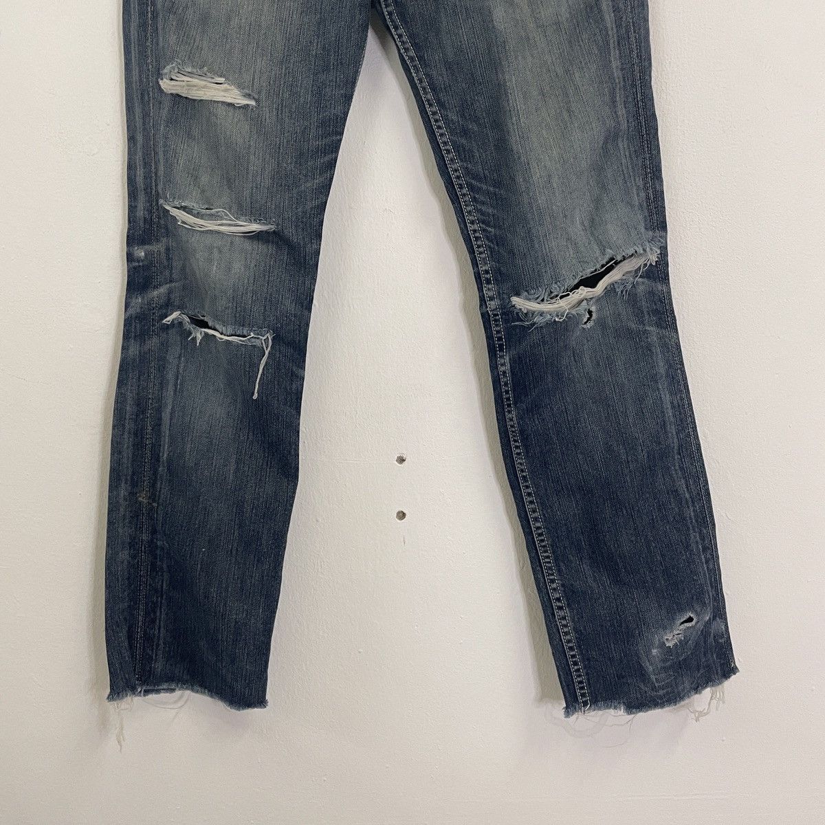 Levi's Vintage Levis 511 Kurt Cobain Style Distressed Denim Jeans Size US 30 / EU 46 - 4 Thumbnail