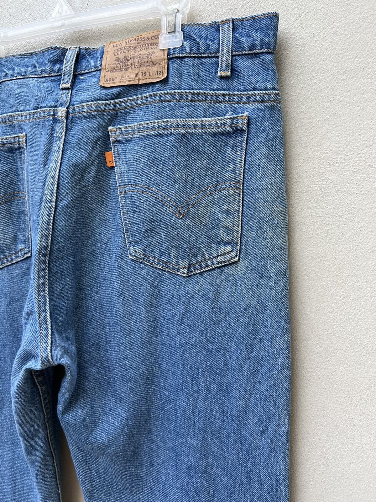 Levi's Vintage 1995 Levi’s 505 Orange Tab Fade Denim Painter Jeans Size US 38 / EU 54 - 16 Thumbnail