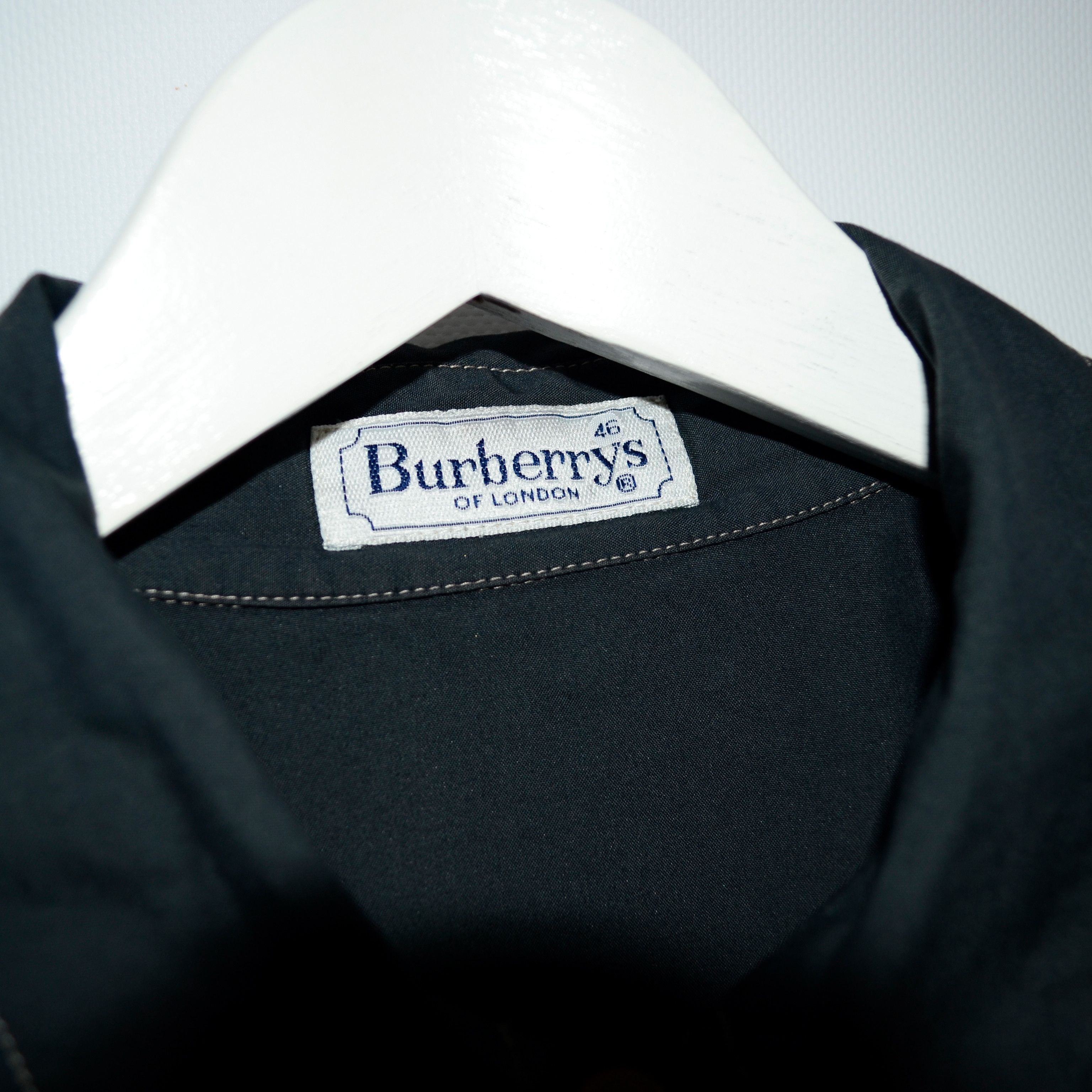 Burberry awesome Burberry short shirt with embroided logo Size L / US 10 / IT 46 - 4 Thumbnail
