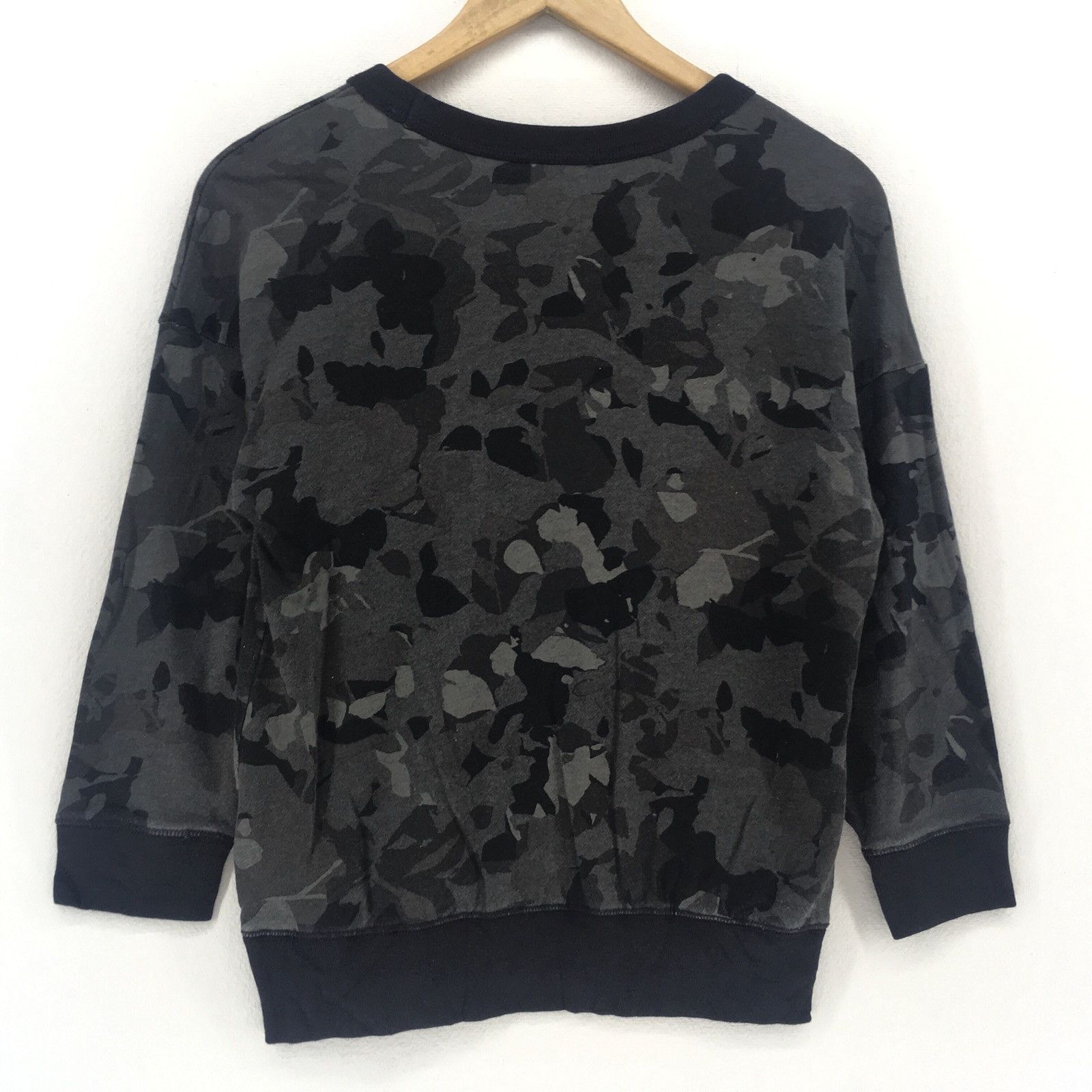Gap Vintage Gap Camouflage XXSmall Size Sweatshirt Size US XXS / EU 40 - 2 Thumbnail