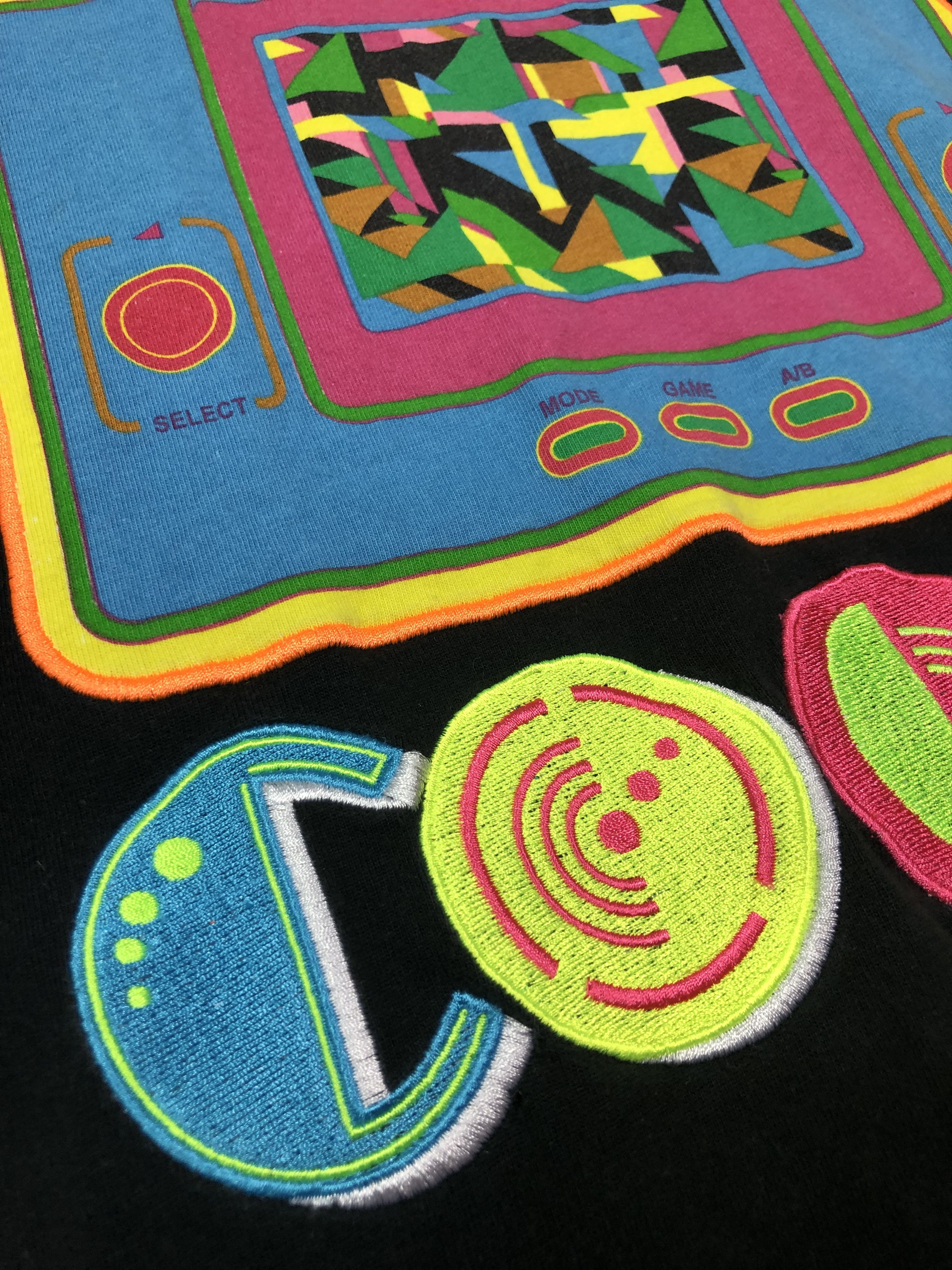 Coogi RARE🔥 PLAYIN FOR KEEPS VIDEO GAME L/S EMBROIDERIES OVERSIZE Size US XL / EU 56 / 4 - 3 Thumbnail